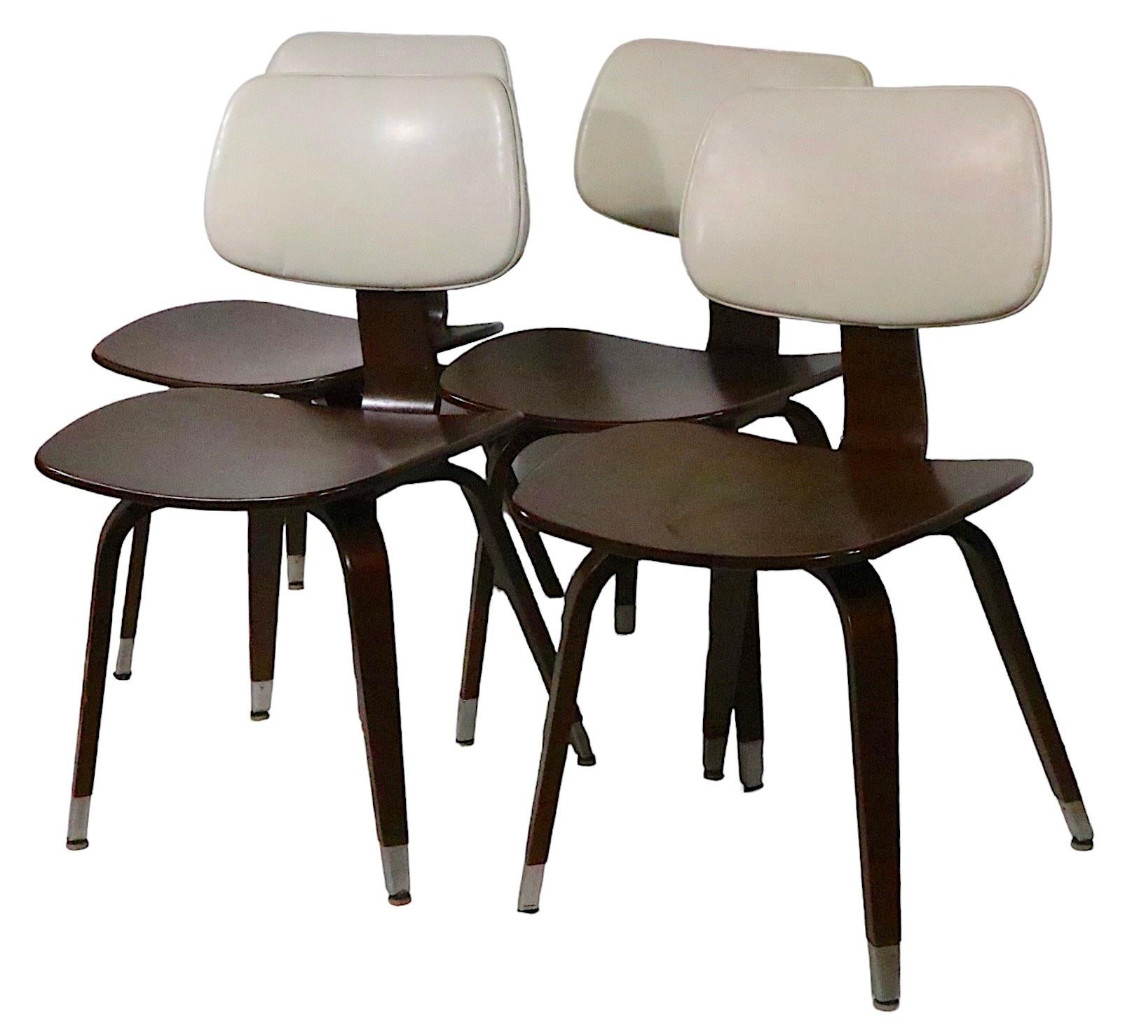 Upholstery Set of Four Mid Century Dining Chairs by Thonet For Sale