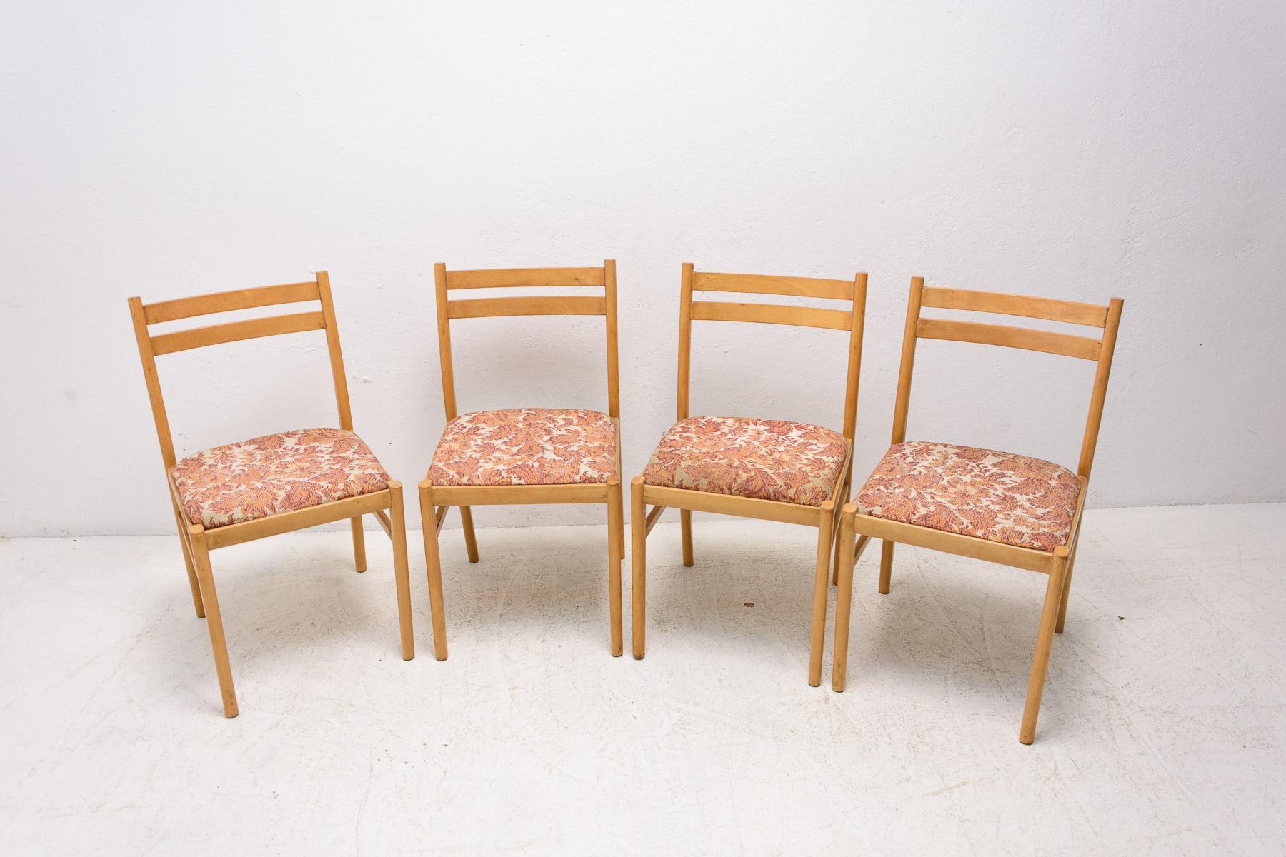 Mid-Century Modern Set of Four Mid Century Dining Chairs, Czechoslovakia, 1960's For Sale