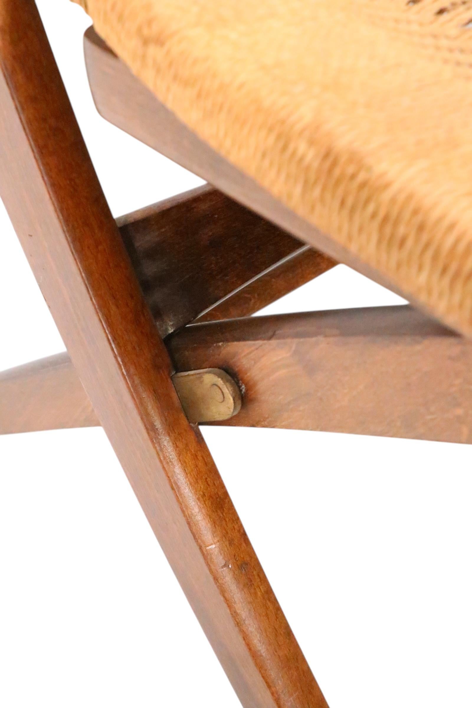 Juego de cuatro sillas de comedor plegables de cuerda de mediados de siglo, de Ebert Wels según Wegner en venta 5