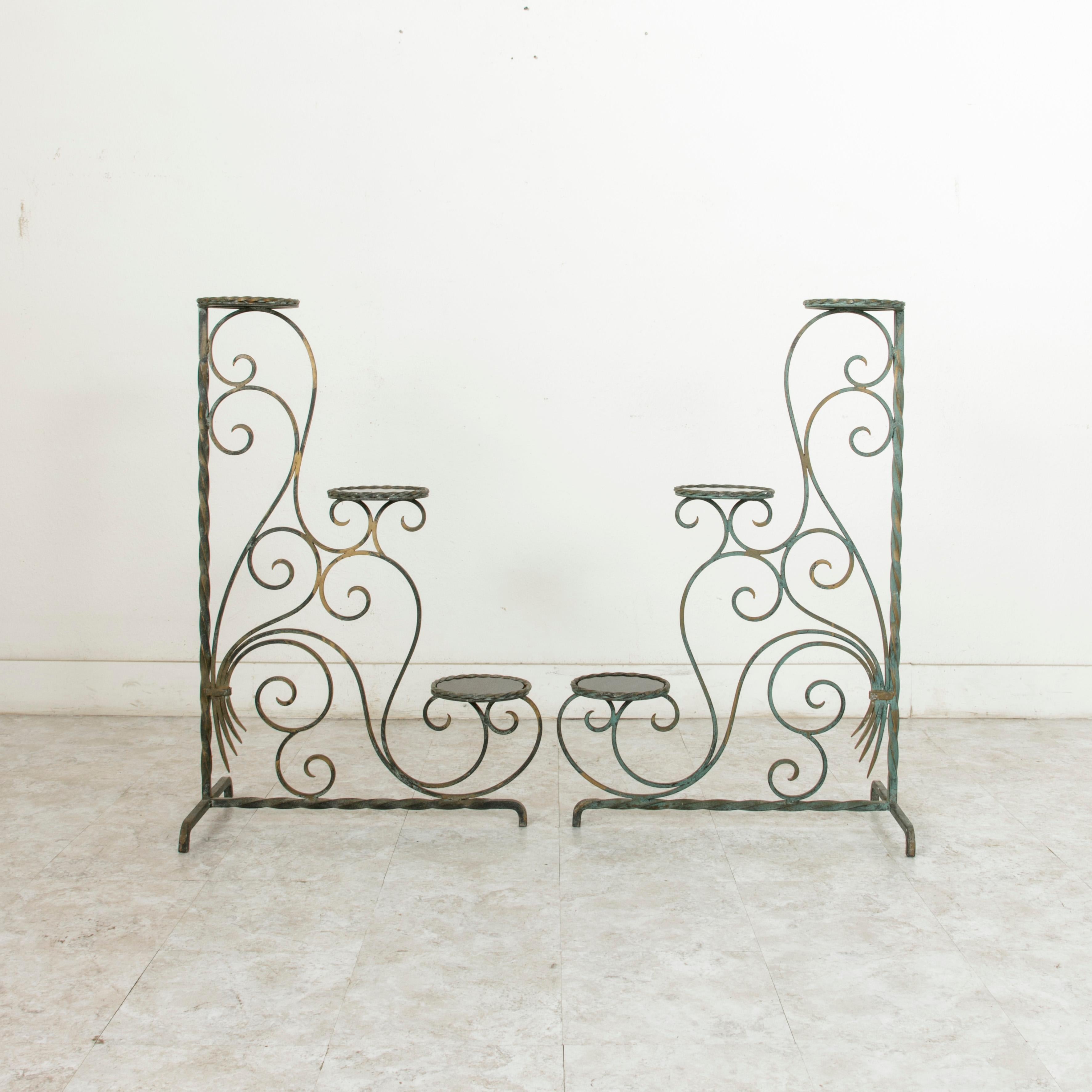 Set of Four Midcentury French Wrought Iron Partitions with Smoked Glass Shelves 11