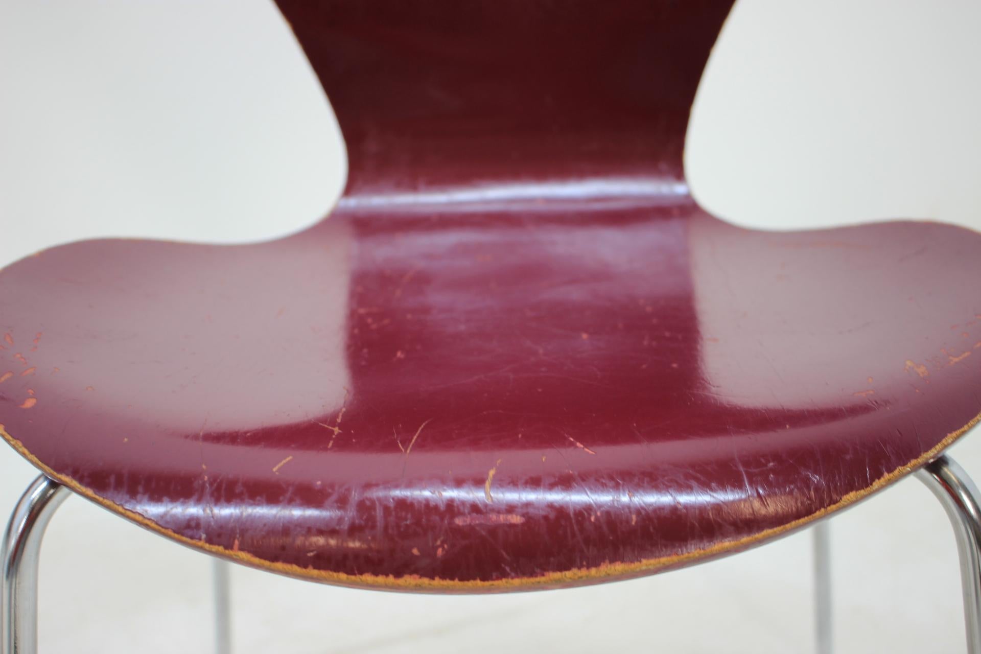 Danish Set of Four Midcentury Iconic Chairs Arne Jacobsen for Fritz Hansen, Series 7