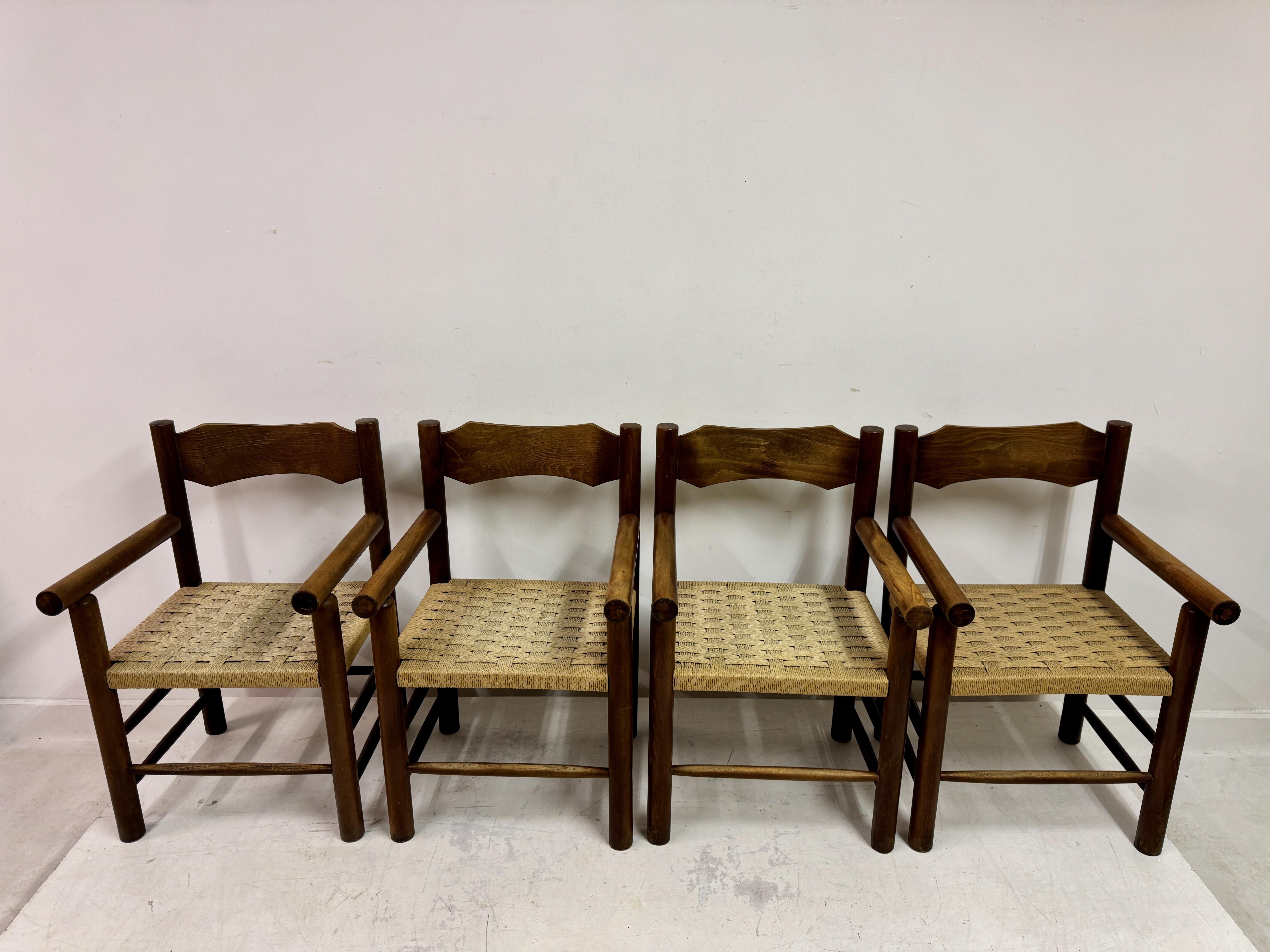 Set Of Four Mid Century Italian Armchairs With Rope Seats In Good Condition For Sale In London, London