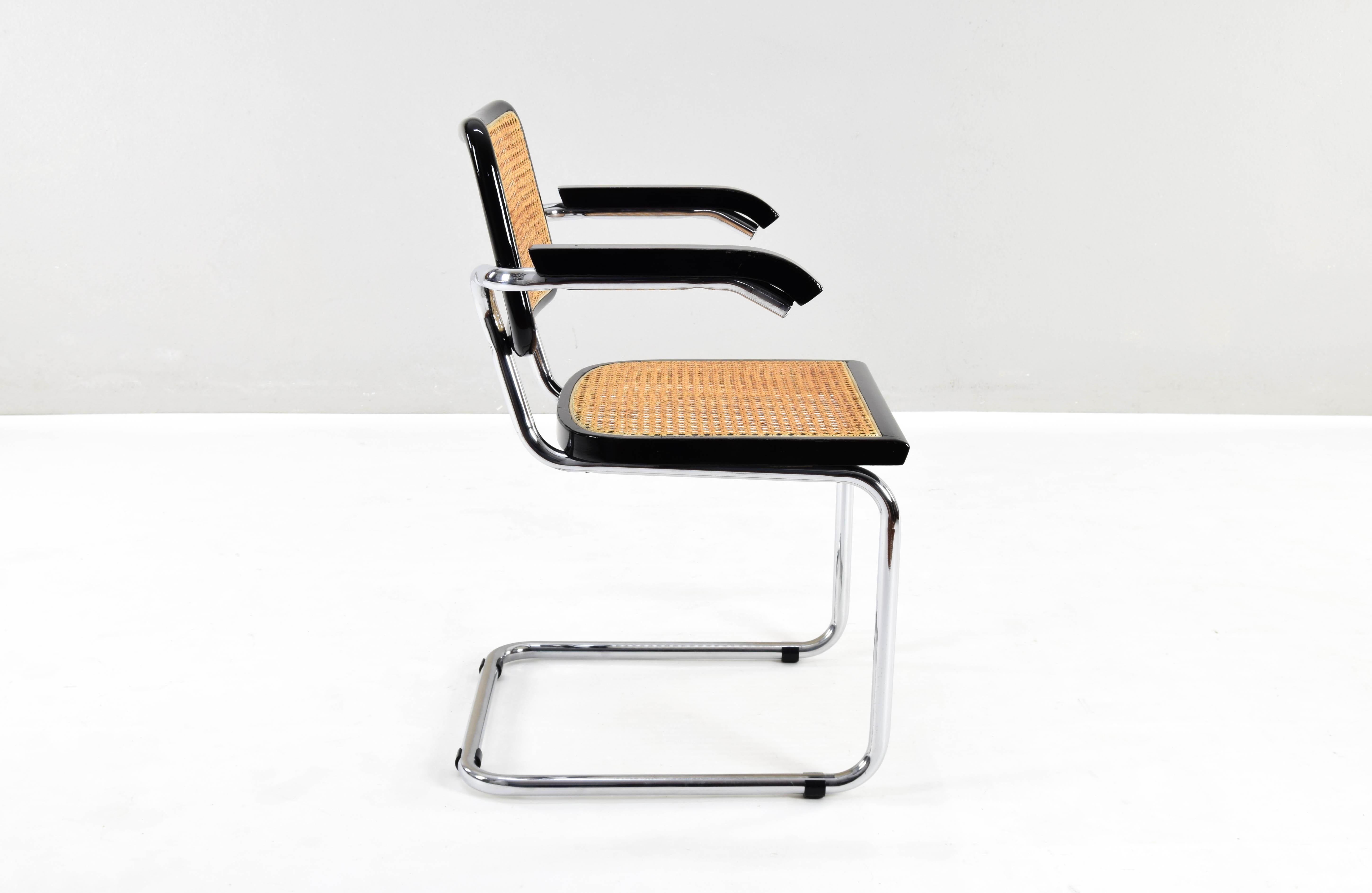 Set of Four Mid-Century Italian Modern Marcel Breuer B64 Cesca Chairs, 1970 4