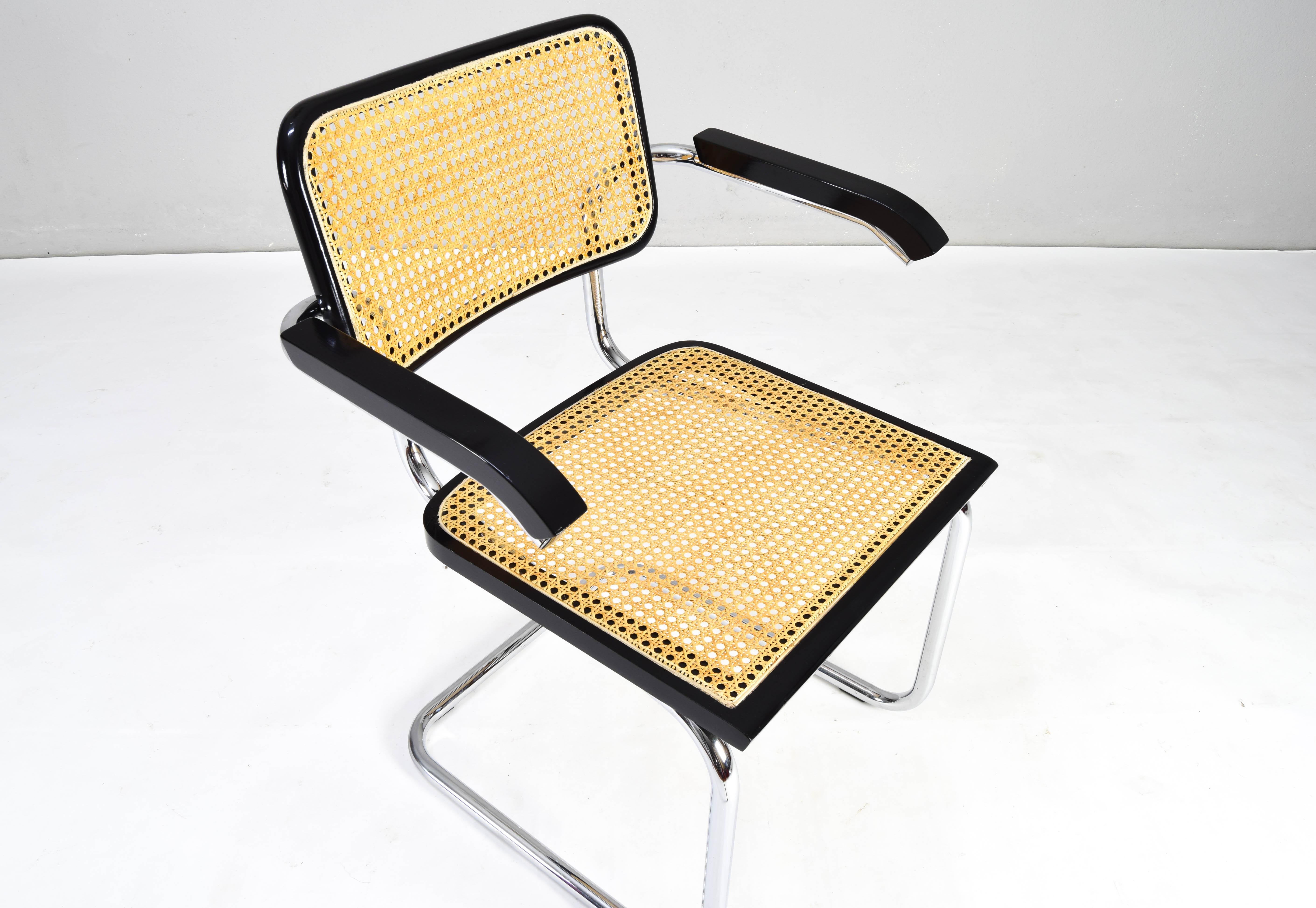 Set of Four Mid-Century Italian Modern Marcel Breuer B64 Cesca Chairs, 1970 For Sale 7
