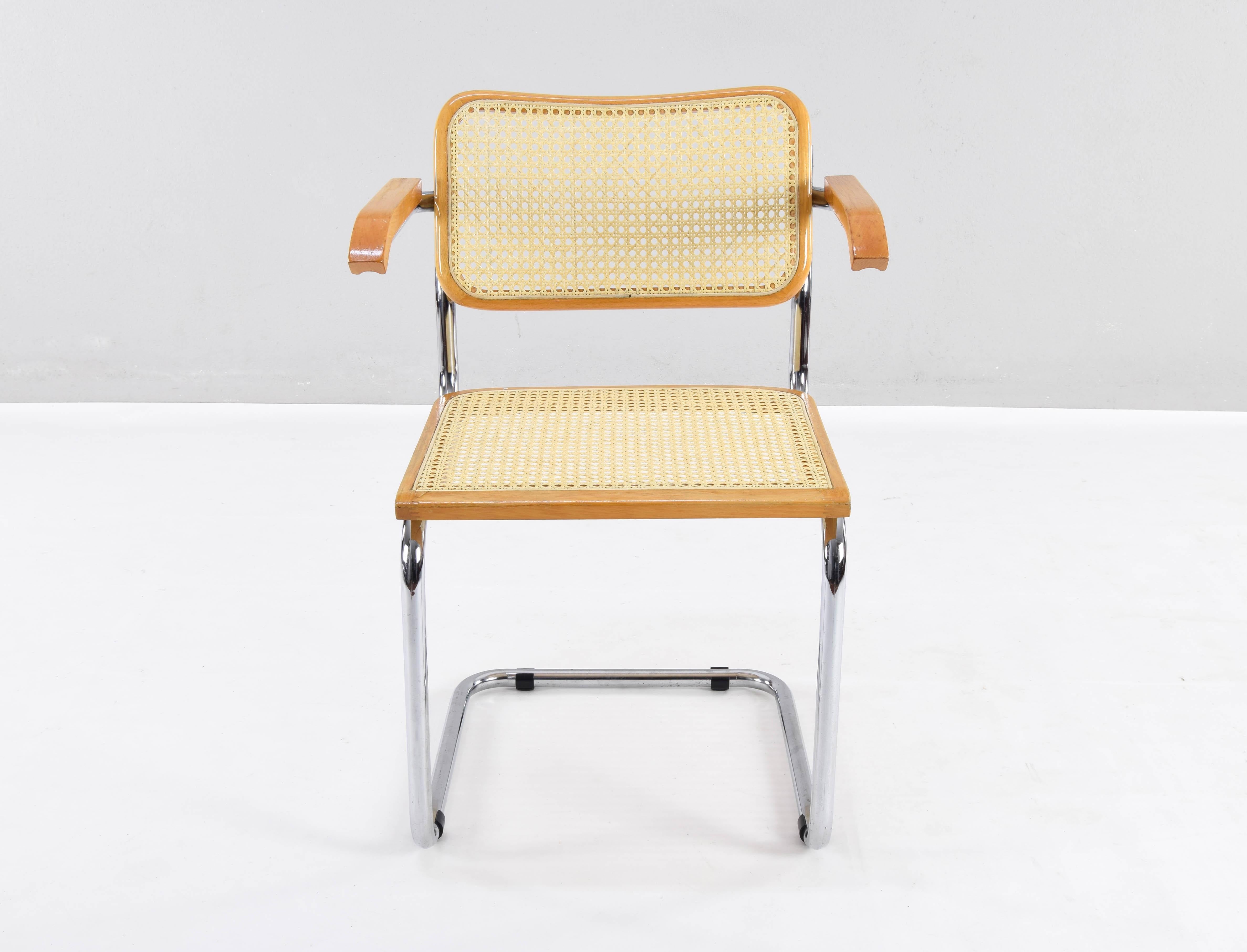 Set of Four Mid-Century Italian Modern Marcel Breuer B64 Cesca Chairs, 1970 2