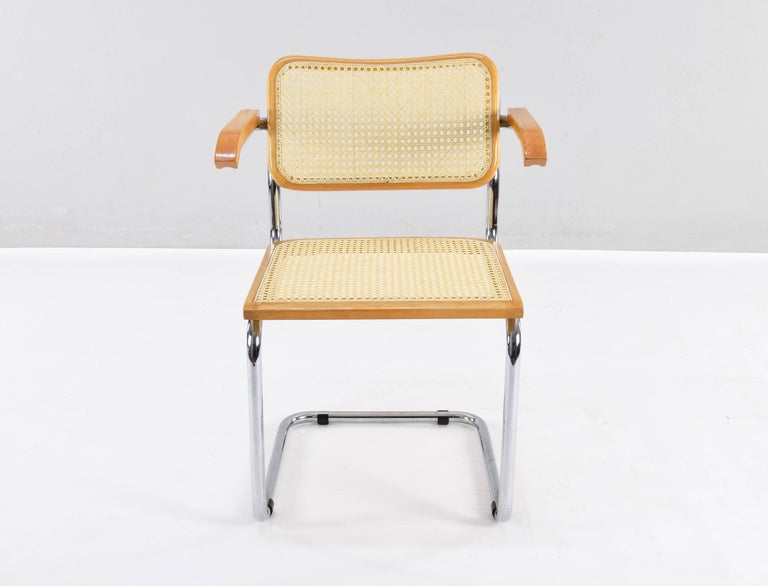 Set of Four Mid-Century Italian Modern Marcel Breuer B64 Cesca Chairs, 1970 For Sale 2