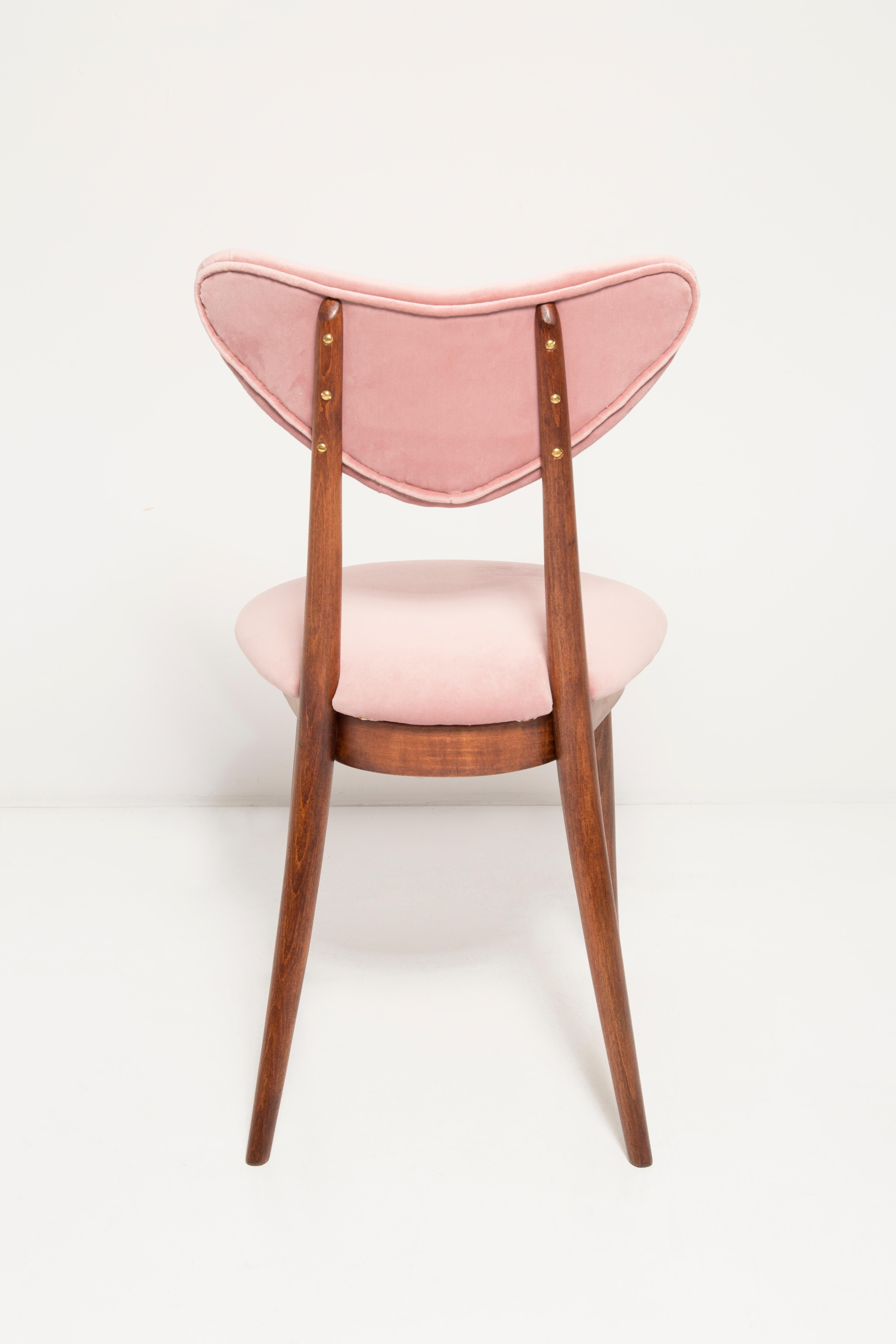 Polish Set of Four Mid Century Light Pink Velvet Heart Chairs, Europe, 1960s