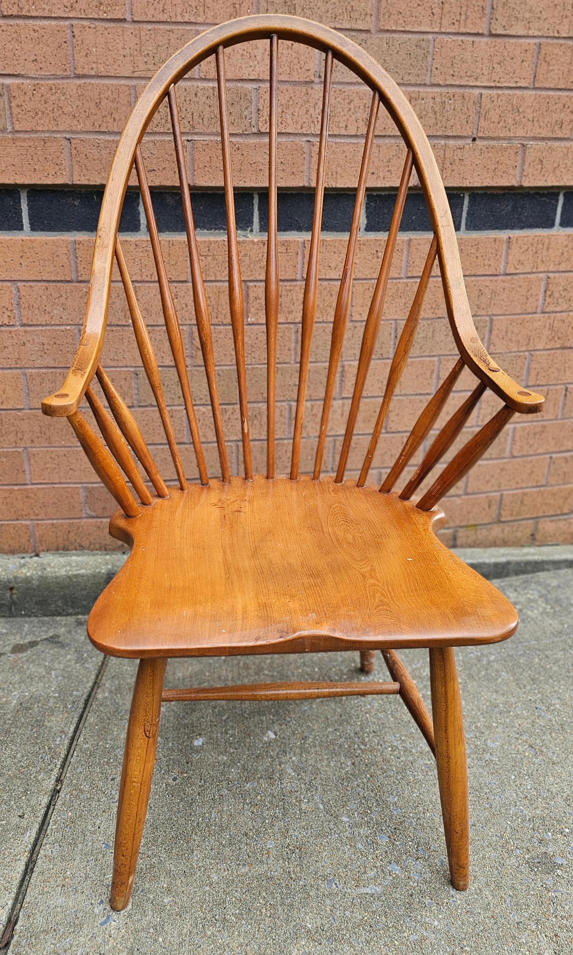 Set of Four Mid Century Maple Windsor Style Continuous Armchairs For Sale 6