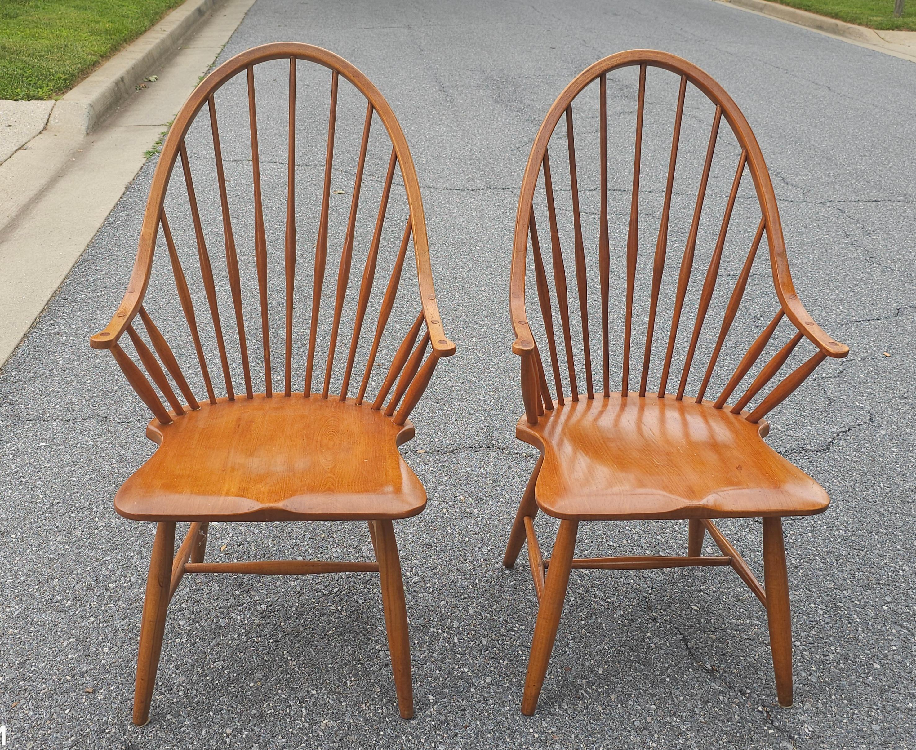 Set of Four Mid Century Maple Windsor Style Continuous Armchairs For Sale 13