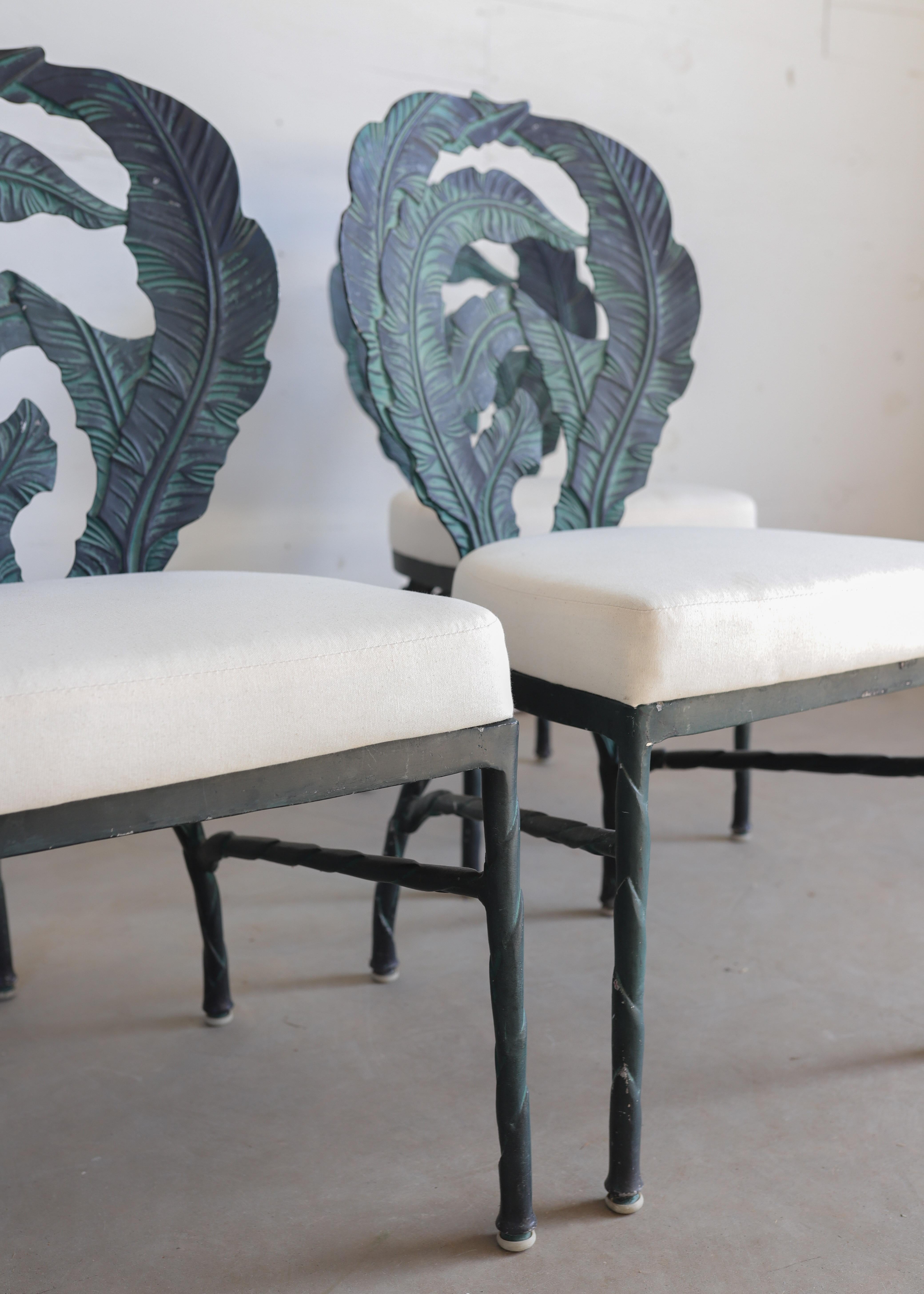 Ensemble de quatre chaises en feuilles de bananier de style moderne du milieu du siècle dernier Bon état - En vente à Atlanta, GA