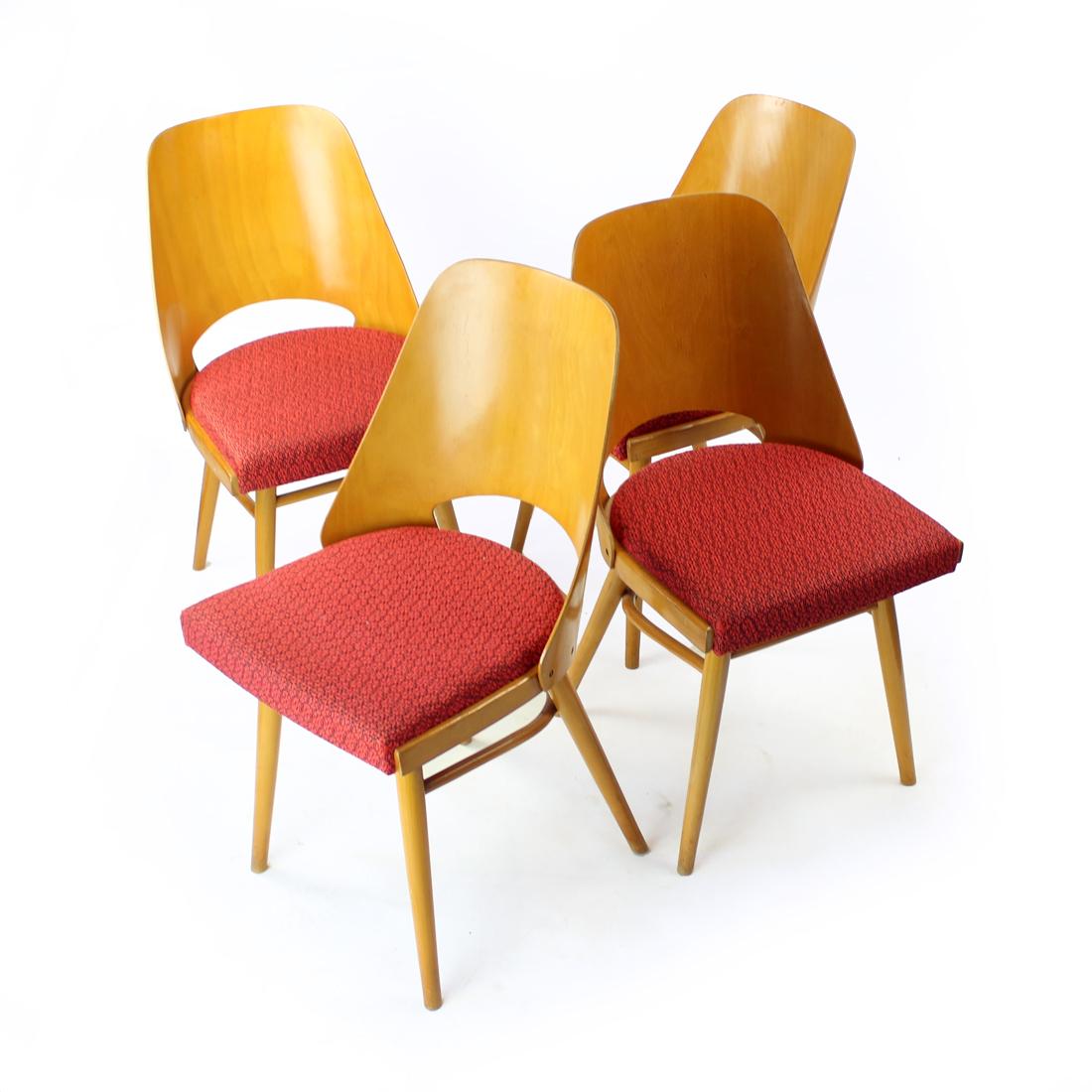 Mid-Century Modern Set Of Four Mid Century Modern Beech Chairs By Oswald Haerdtl For Thonet, 1960s For Sale