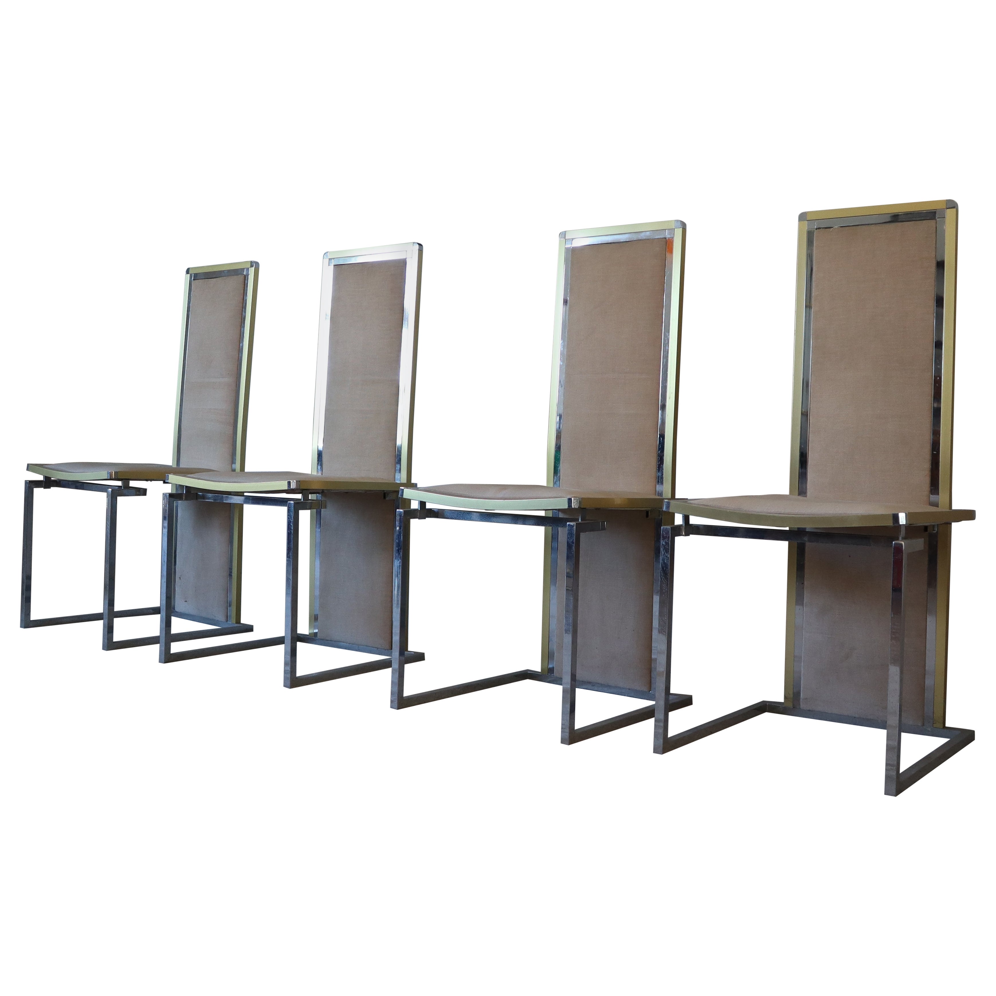 Ensemble de quatre chaises modernes du milieu du siècle dernier en laiton par Romeo Rega, Italie, 1970