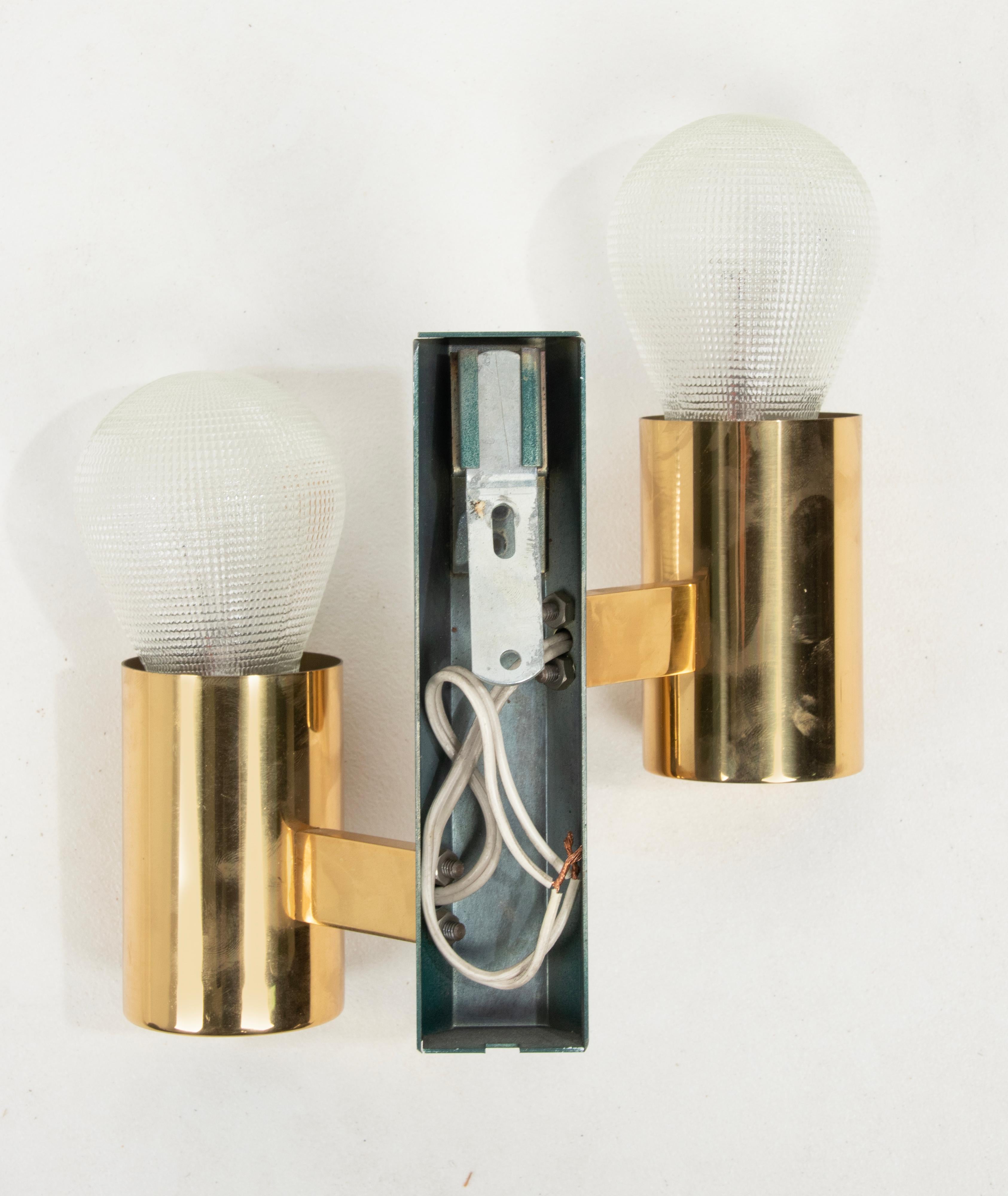 Set of four Mid-Century Modern Brass Wall Sconces For Sale 10