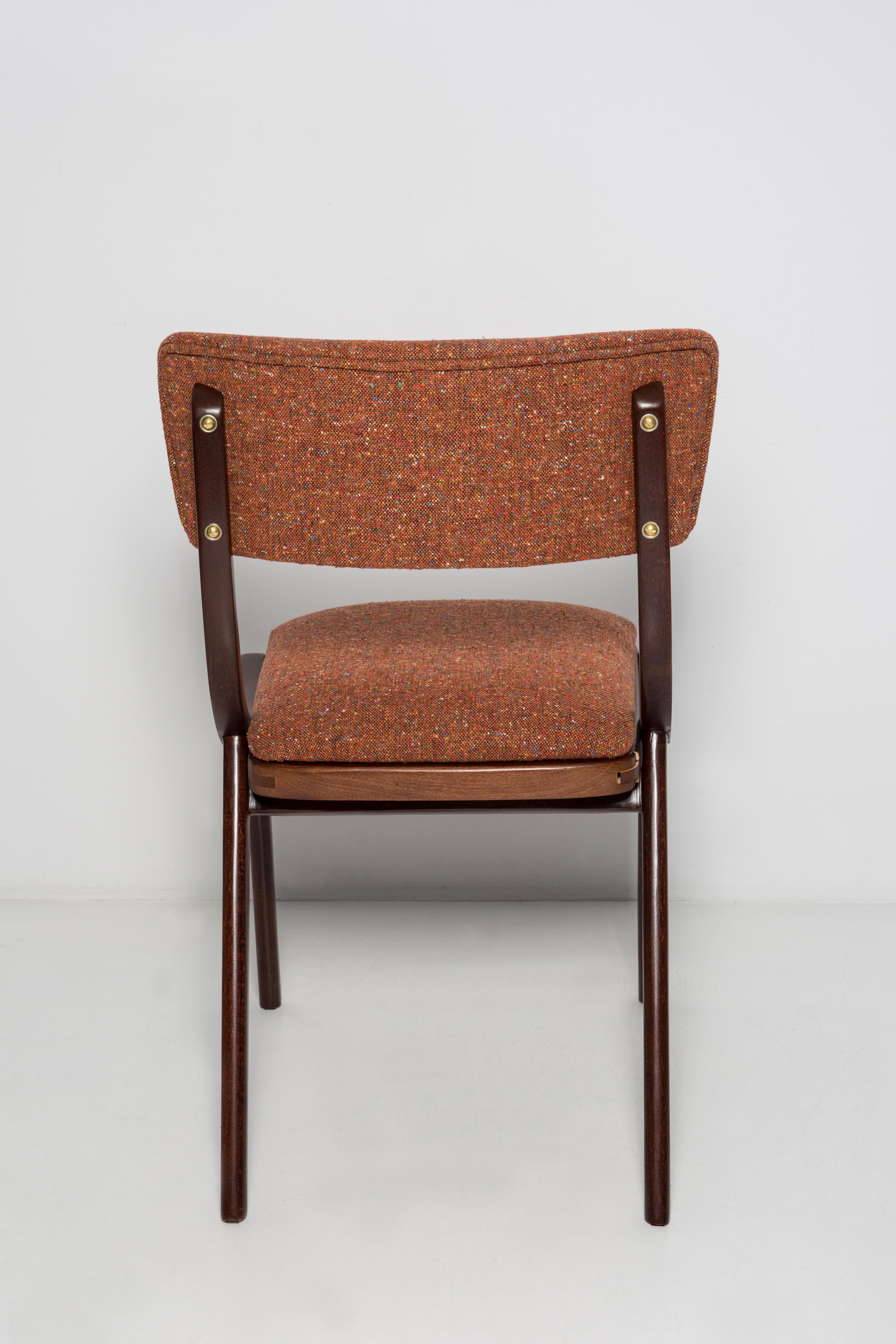 Set of Four Mid Century Modern Bumerang Chairs, Orange Melange, Poland, 1960s For Sale 1