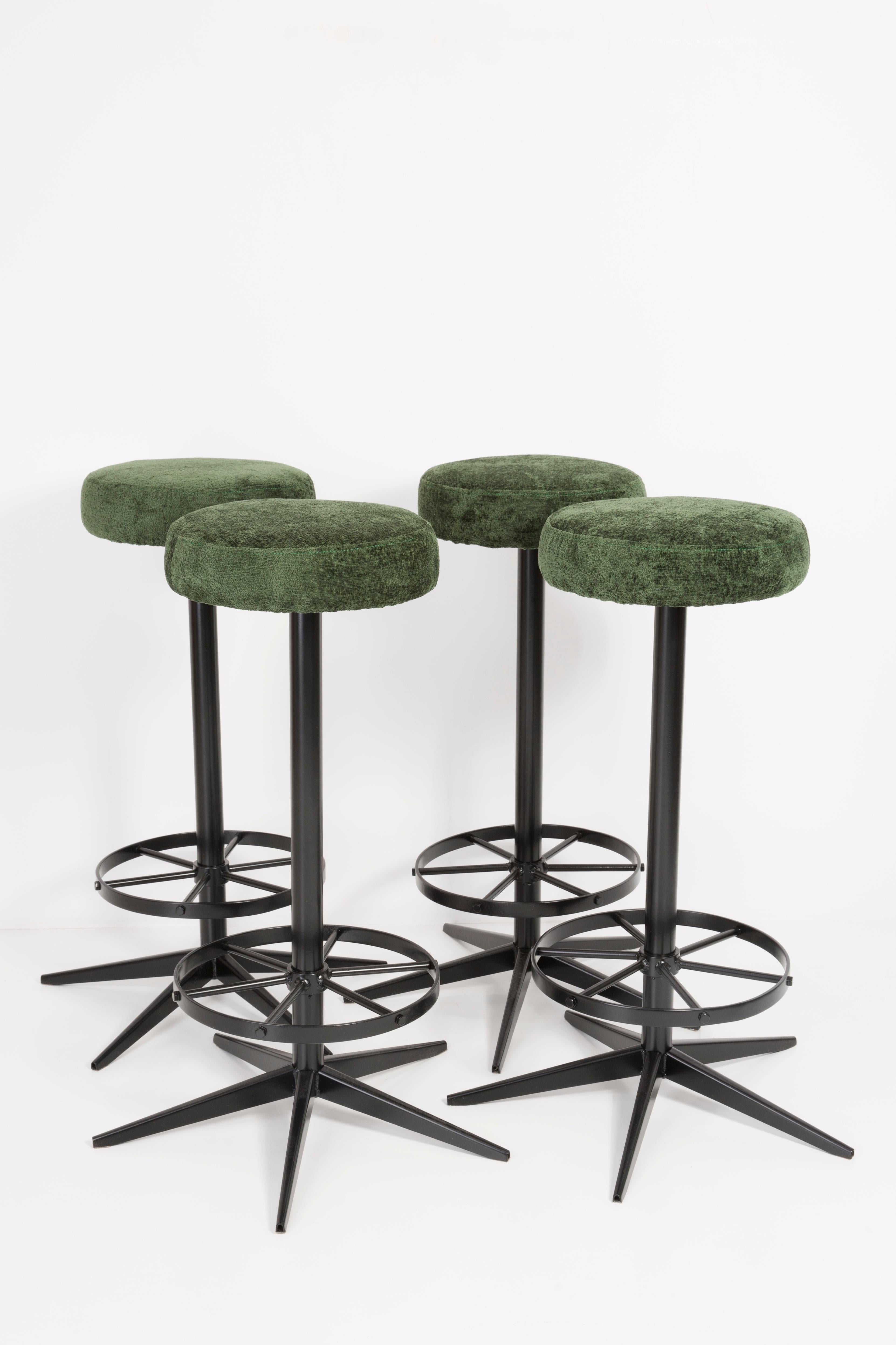dark green stools