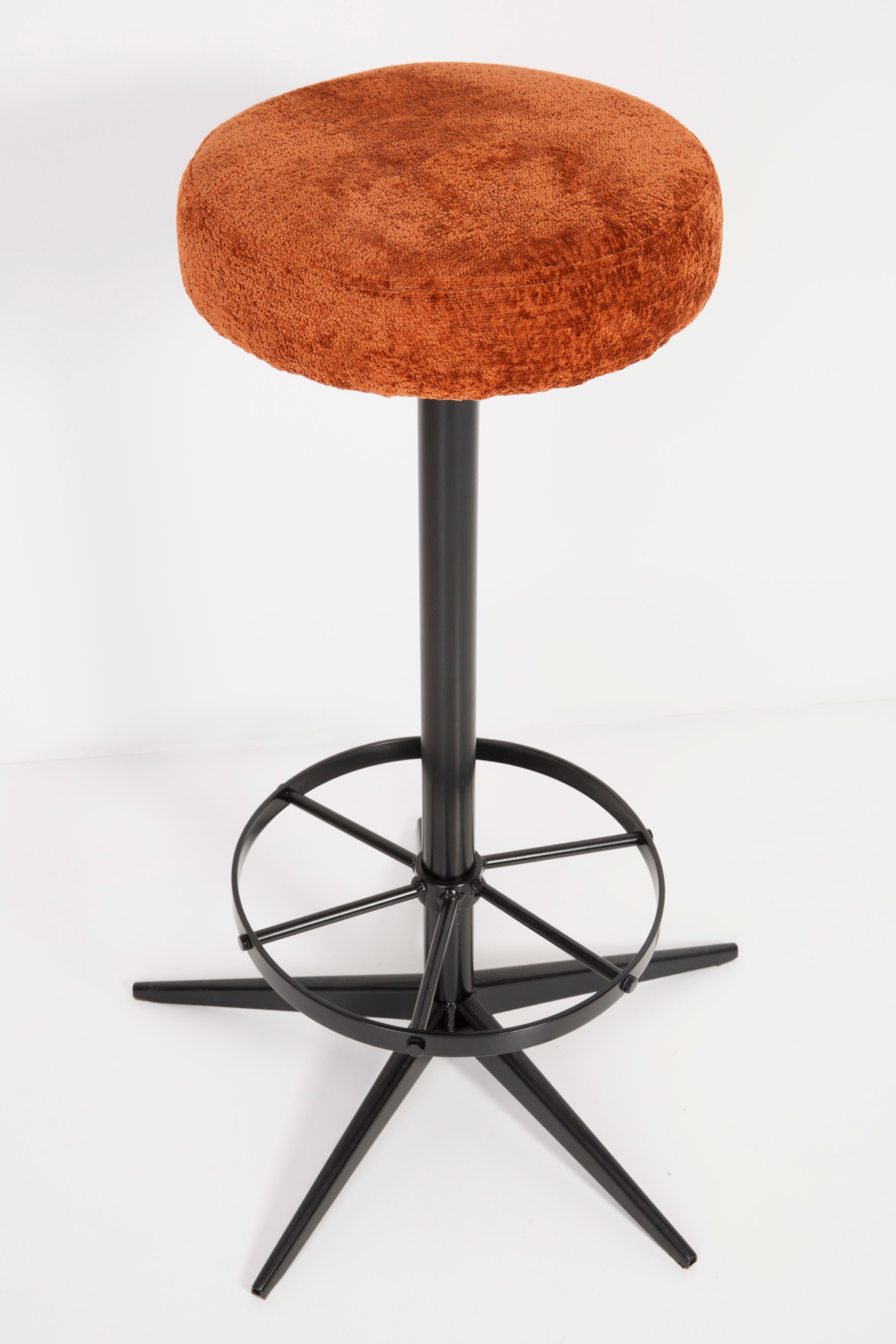 Hand-Crafted Set of Four Mid-Century Modern Dark Orange Bar Stools, 1960s For Sale