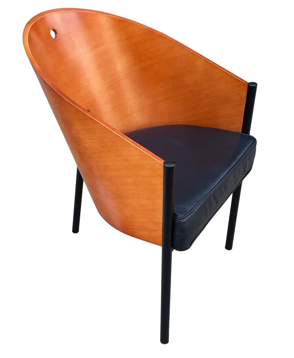 Postmoderne Ensemble de quatre chaises de salle à manger de style mi-siècle moderne par Philippe Starck pour Driade en vente
