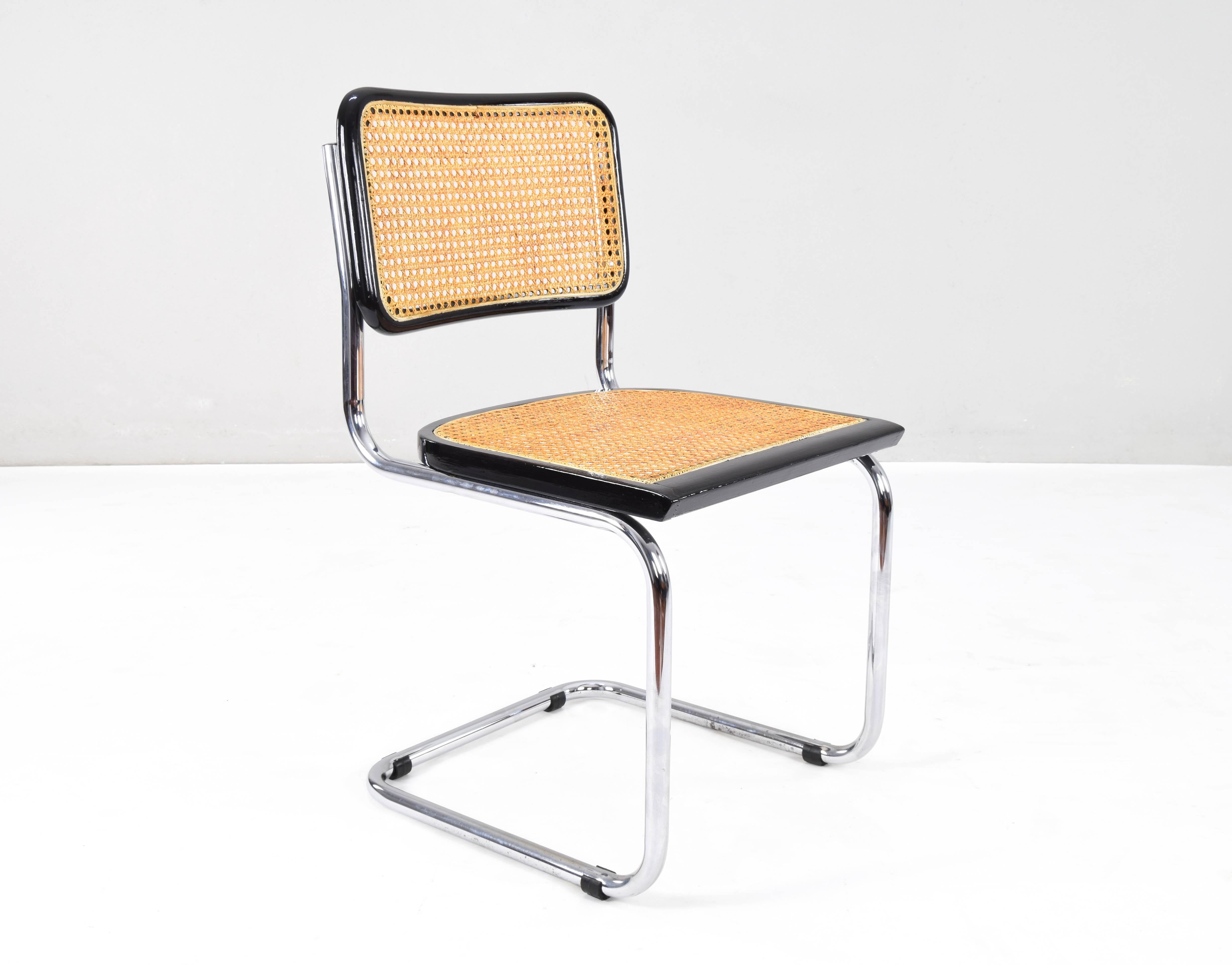 Set of Four Mid-Century Modern Italian Marcel Breuer B32 Cesca Chairs, 70s For Sale 5