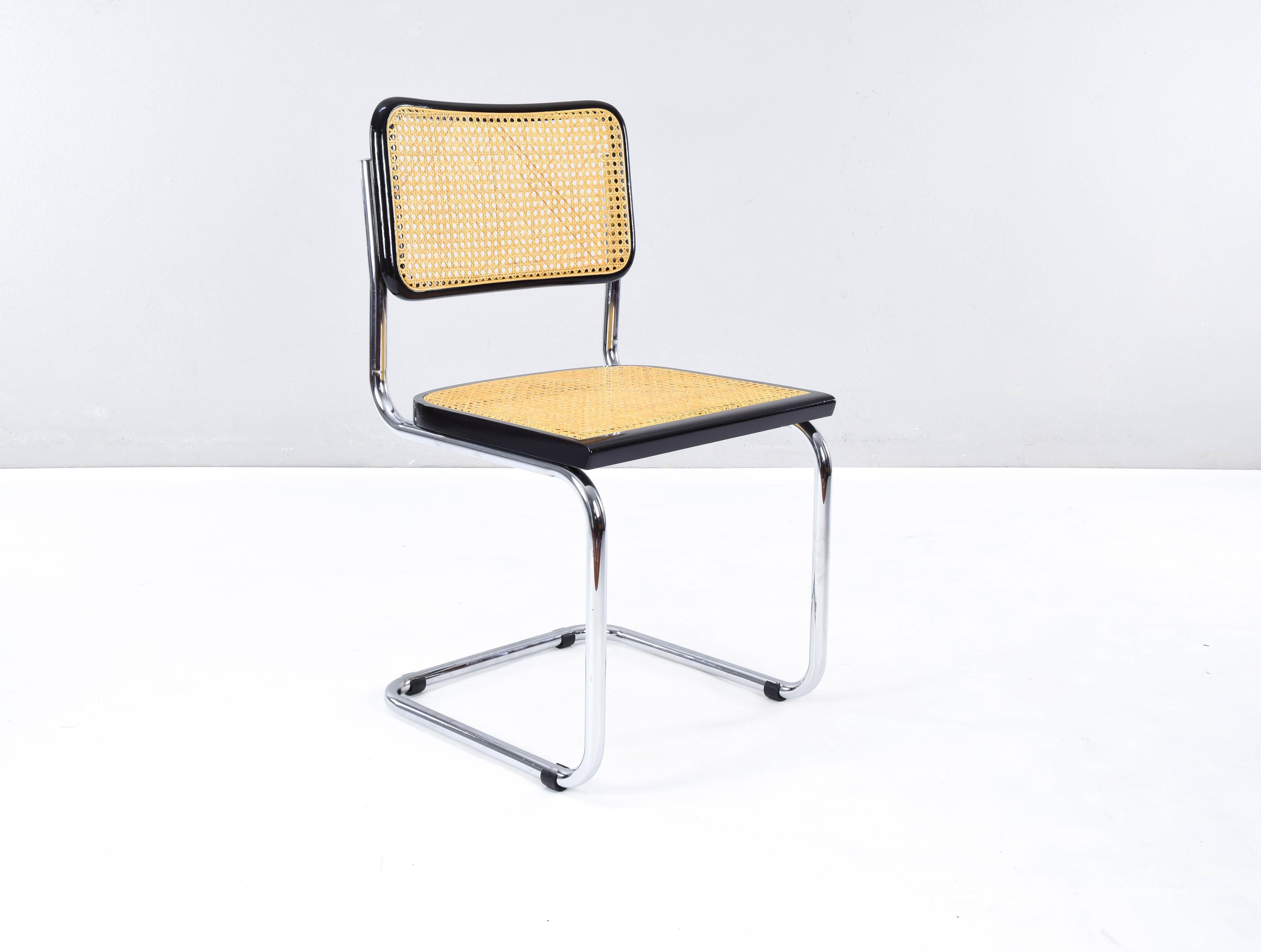Set of Four Mid-Century Modern Italian Marcel Breuer B32 Cesca Chairs, 70s 5