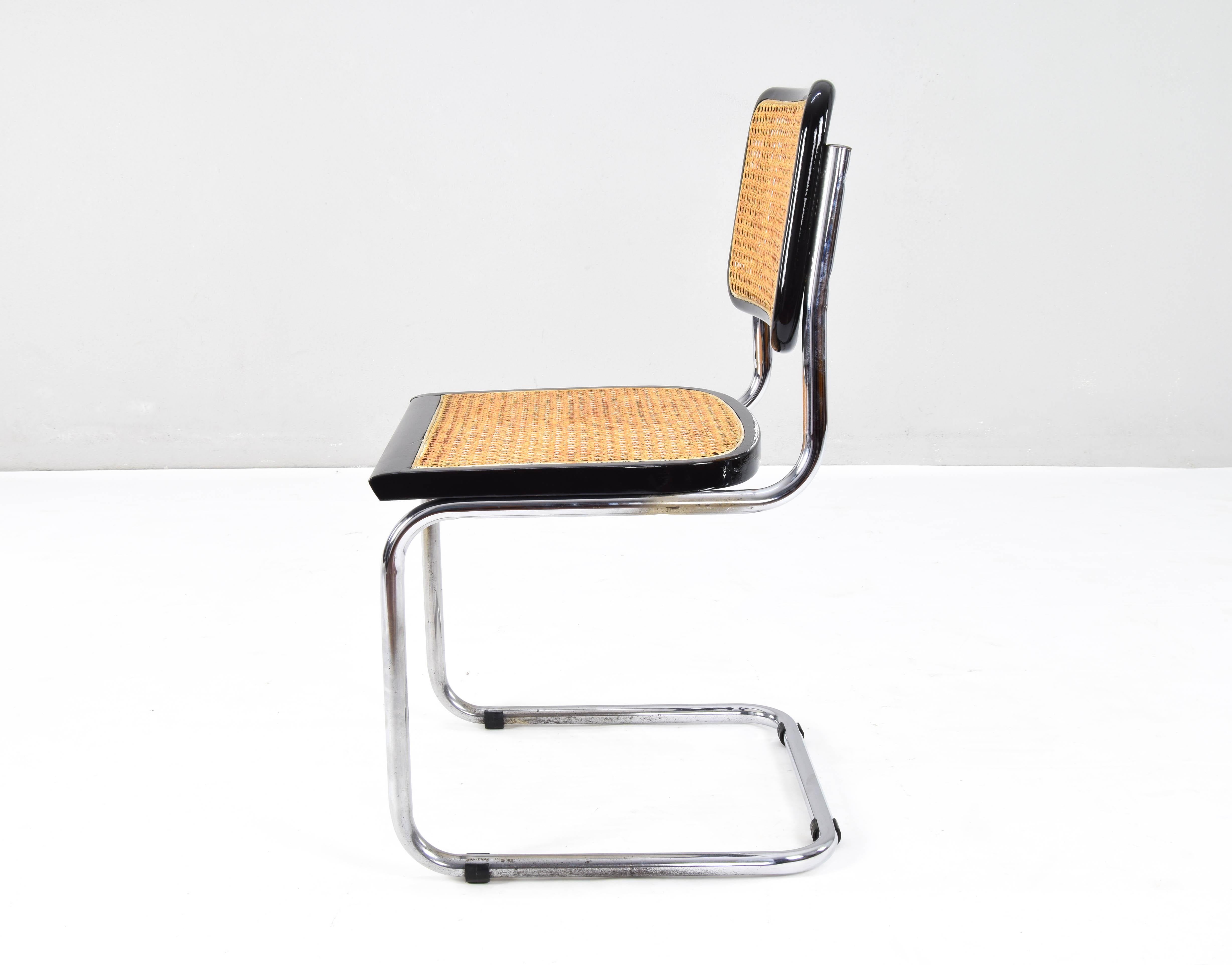 Steel Set of Four Mid-Century Modern Italian Marcel Breuer B32 Cesca Chairs, 70s