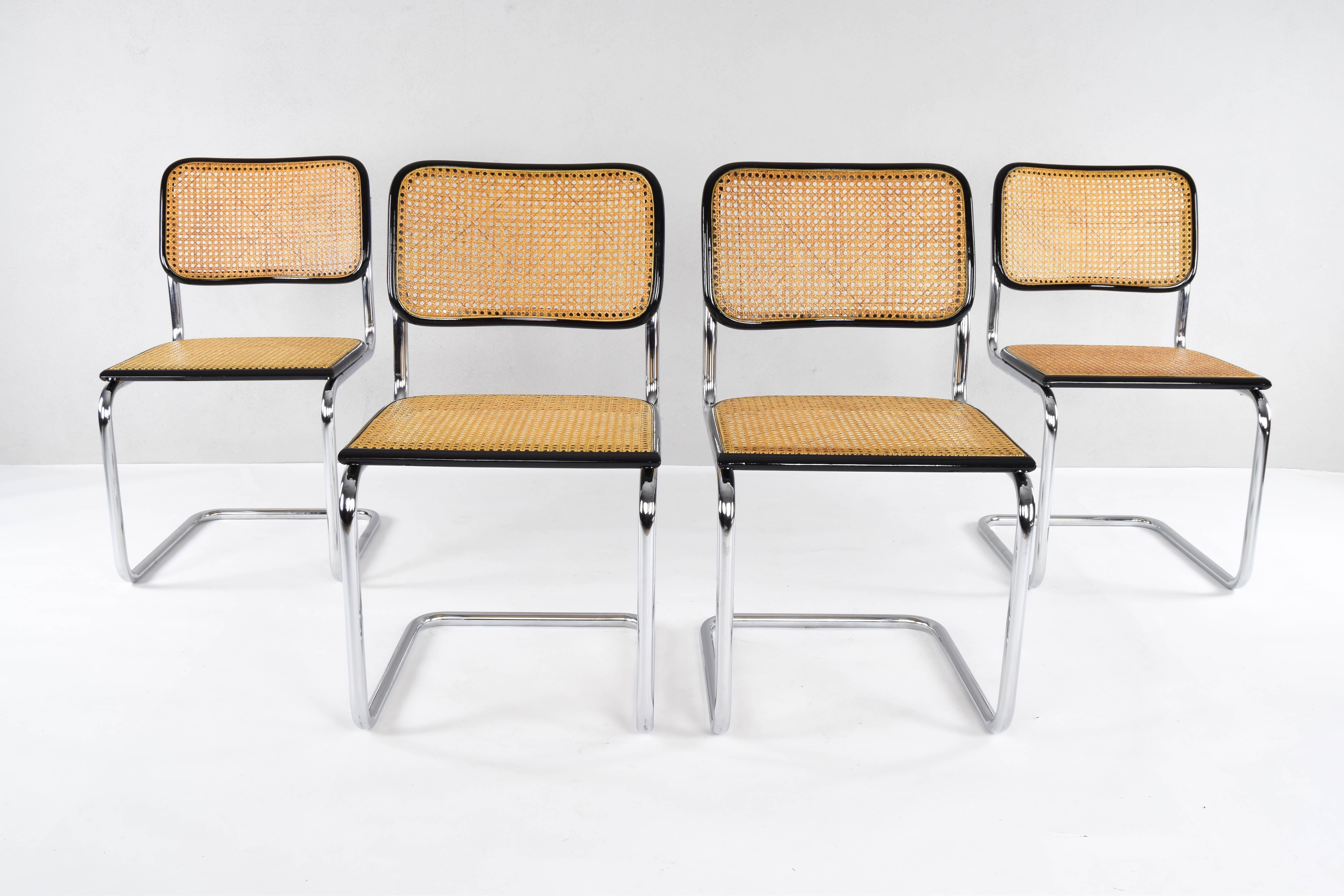 Italian Set of four Mid-Century Modern Marcel Breuer B32 Cesca Chairs, Italy, 1970s