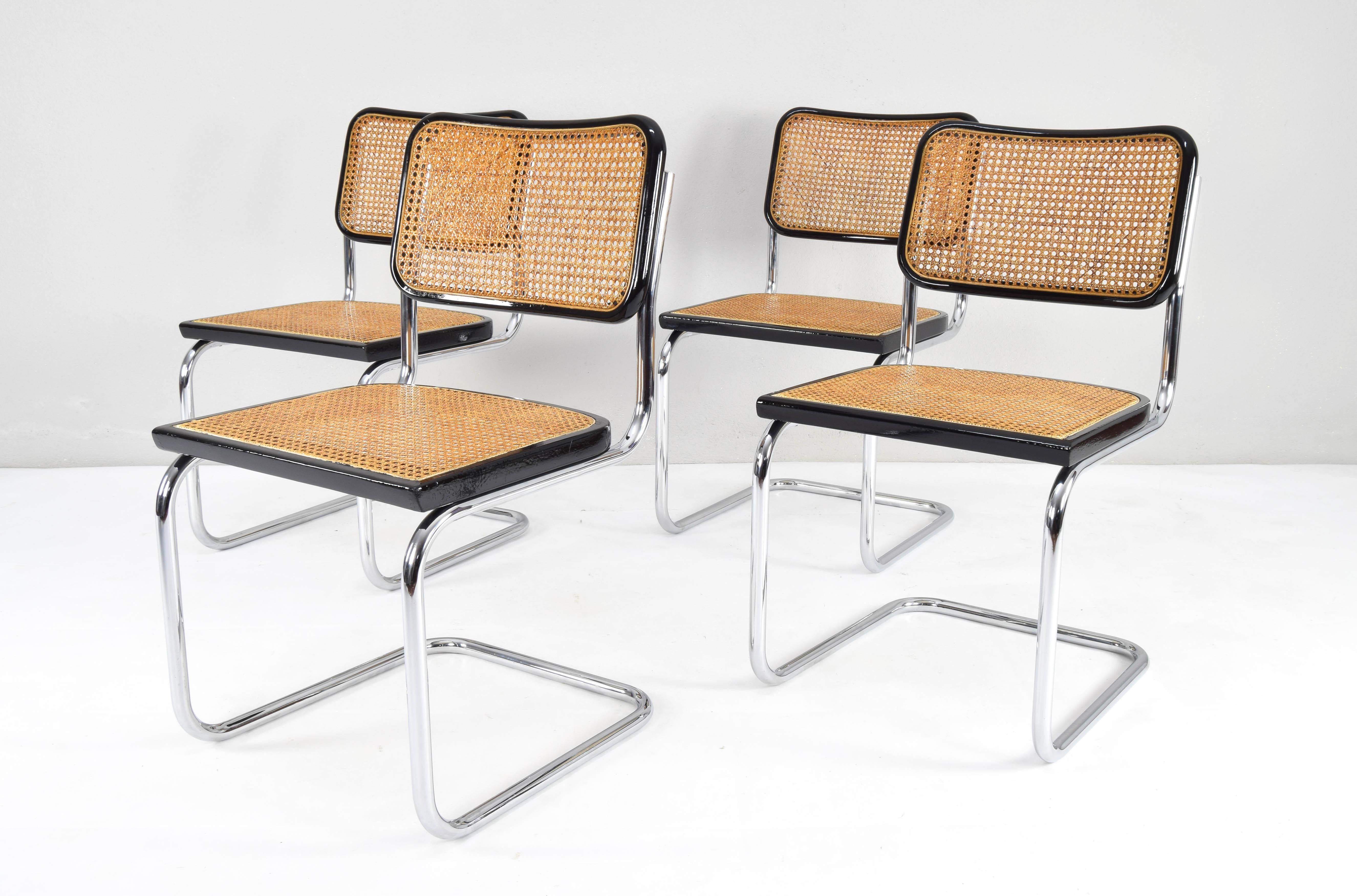 Italian Set of four Mid-Century Modern Marcel Breuer B32 Cesca Chairs, Italy, 1970s