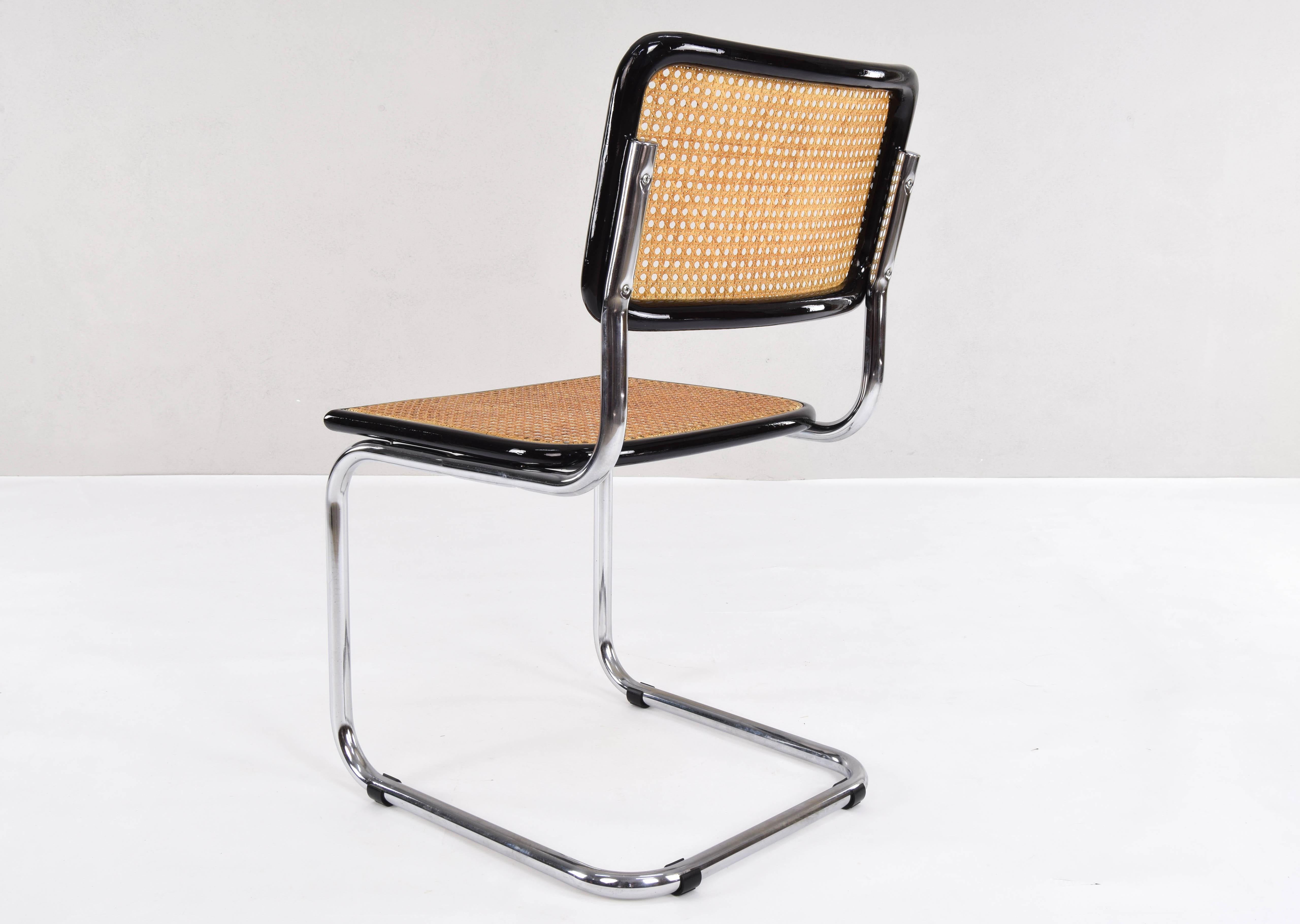 Steel Set of Four Mid-Century Modern Marcel Breuer B32 Cesca Chairs, Italy, 1970s