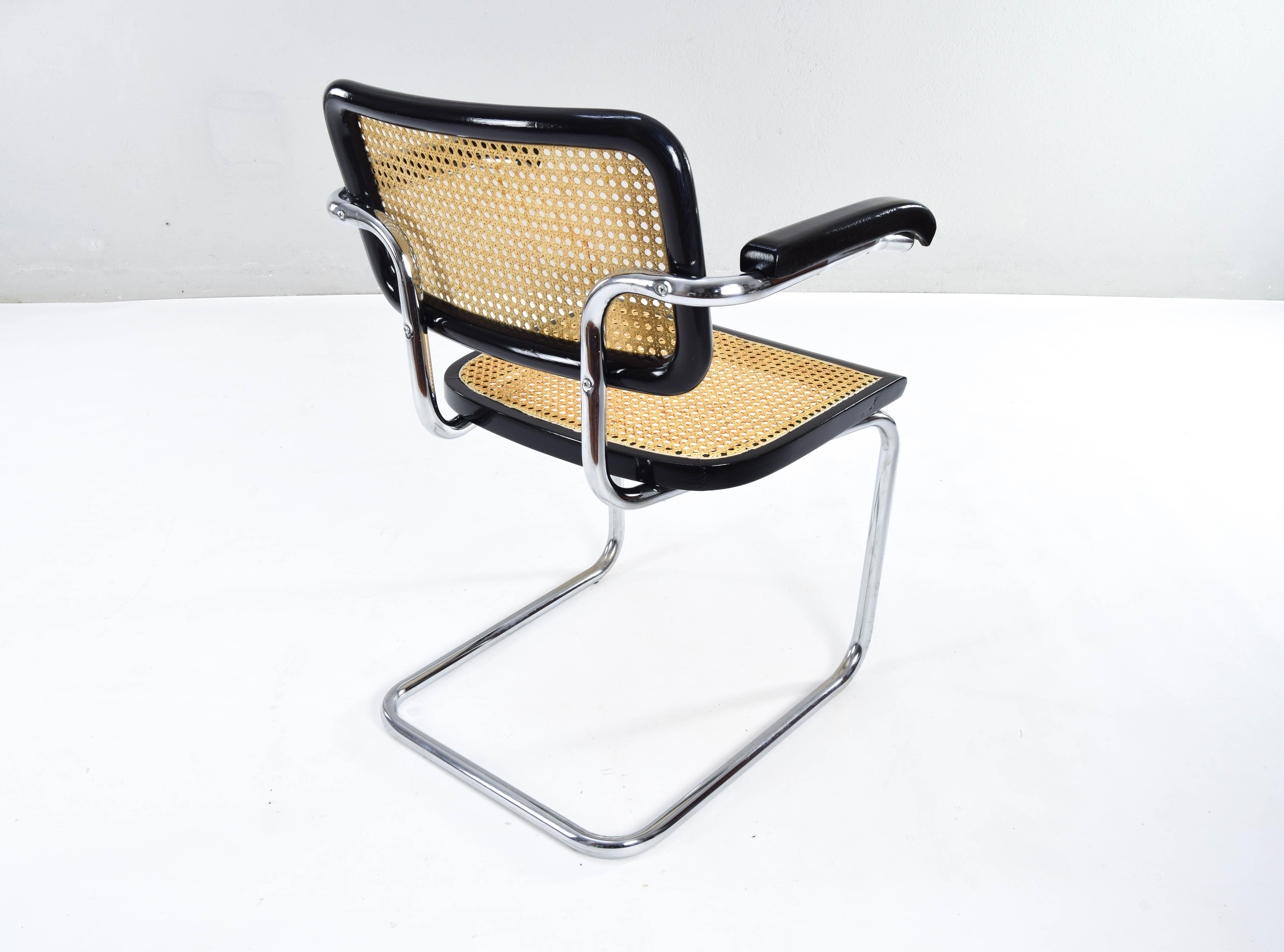 Ensemble de quatre chaises Cesca modernes du milieu du siècle Marcel Breuer B64, Italie 1970 4
