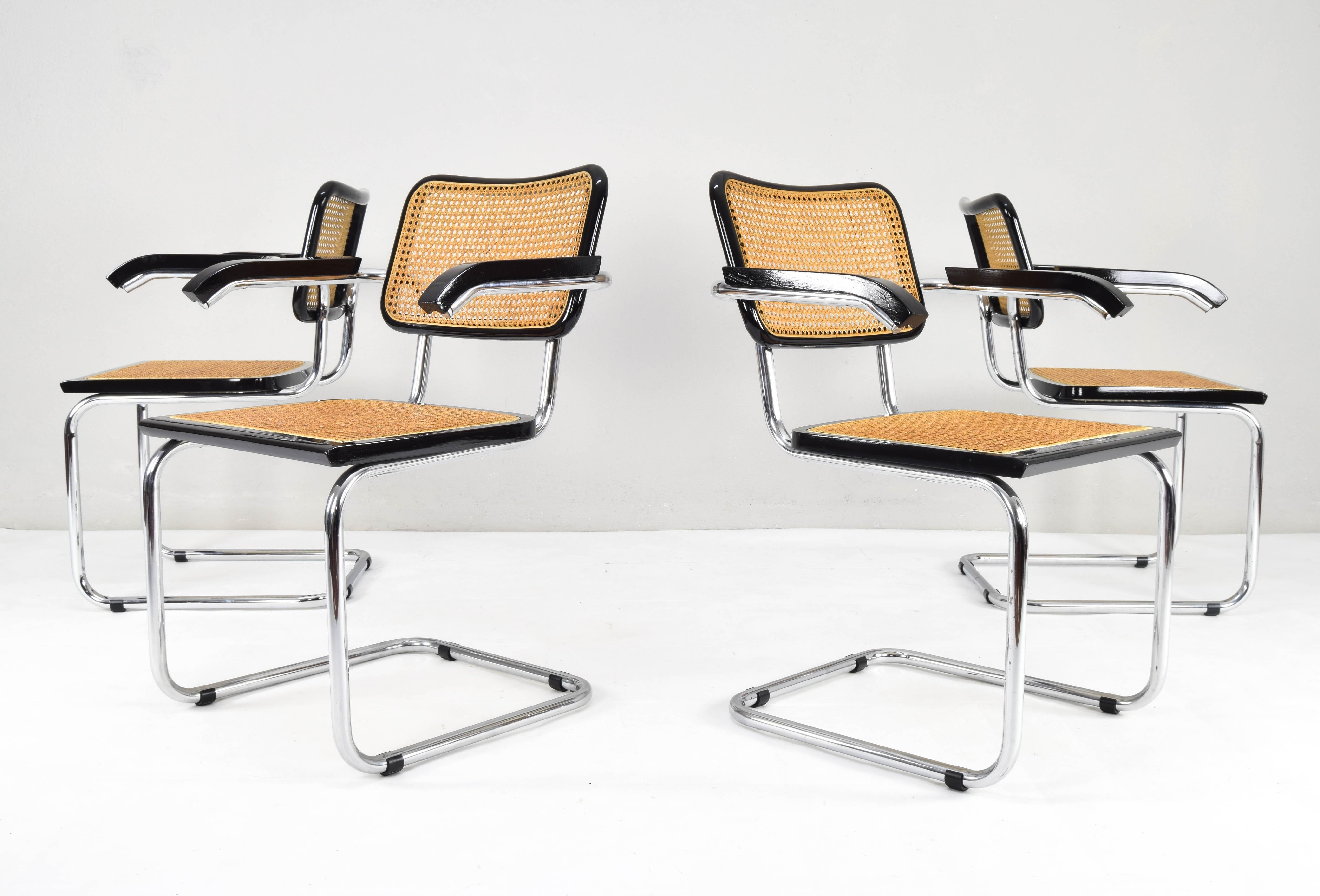 Italian Set of Four Mid-Century Modern Marcel Breuer B64 Cesca Chairs, Italy, 1970