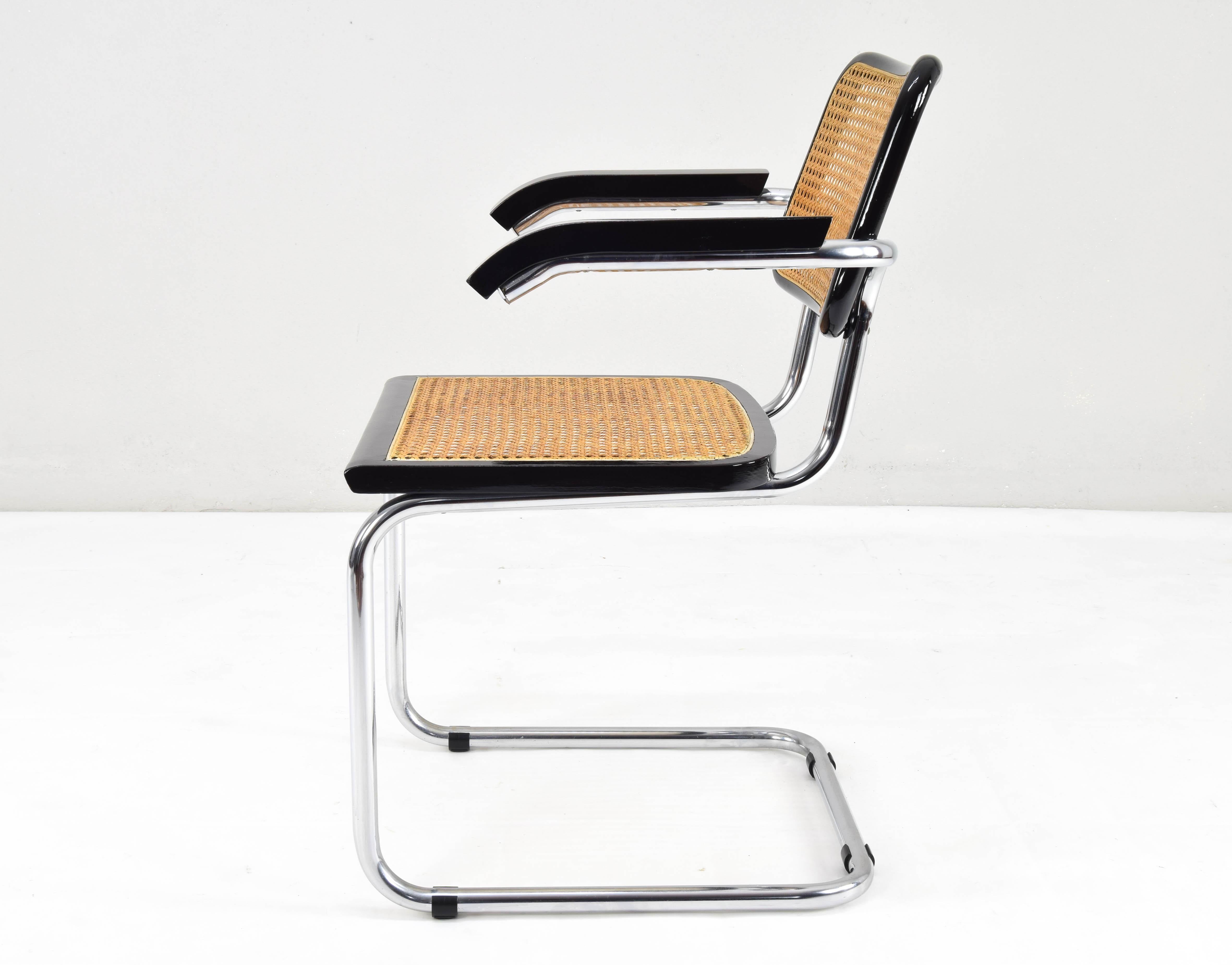 Steel Set of Four Mid-Century Modern Marcel Breuer B64 Cesca Chairs, Italy, 1970