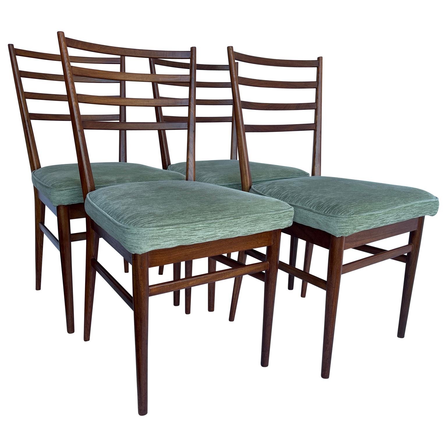 meredew dining chairs