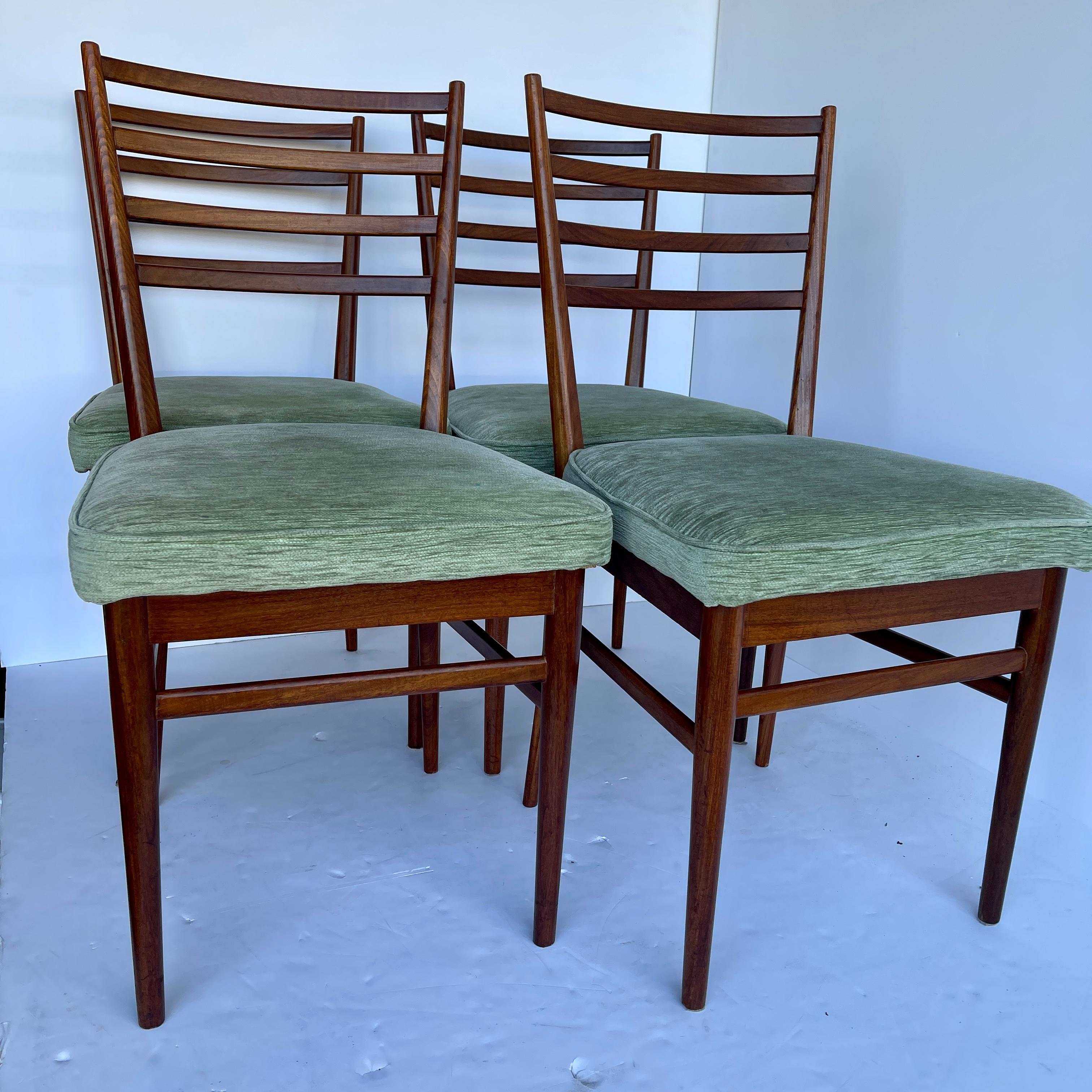 meredew chairs