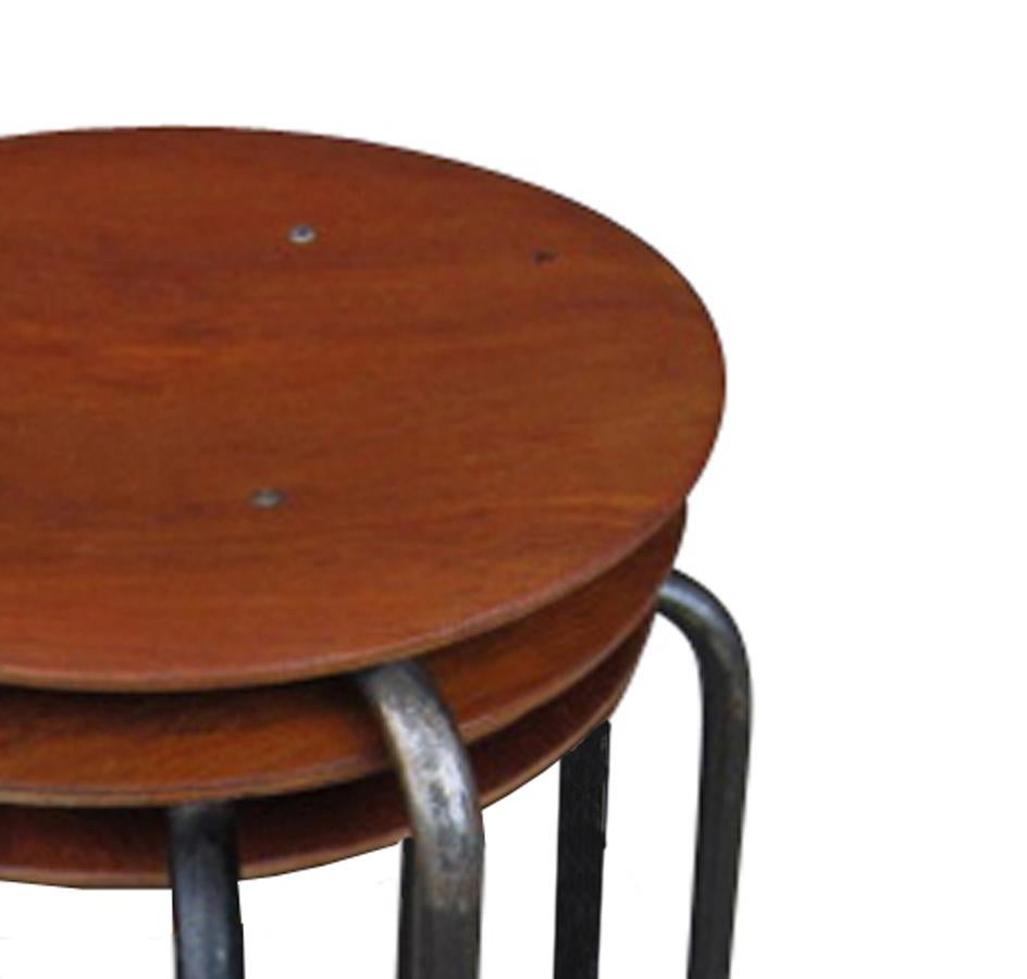 Ensemble de quatre tables gigognes modernes du milieu du siècle par Tony Paul Bon état - En vente à Pasadena, TX