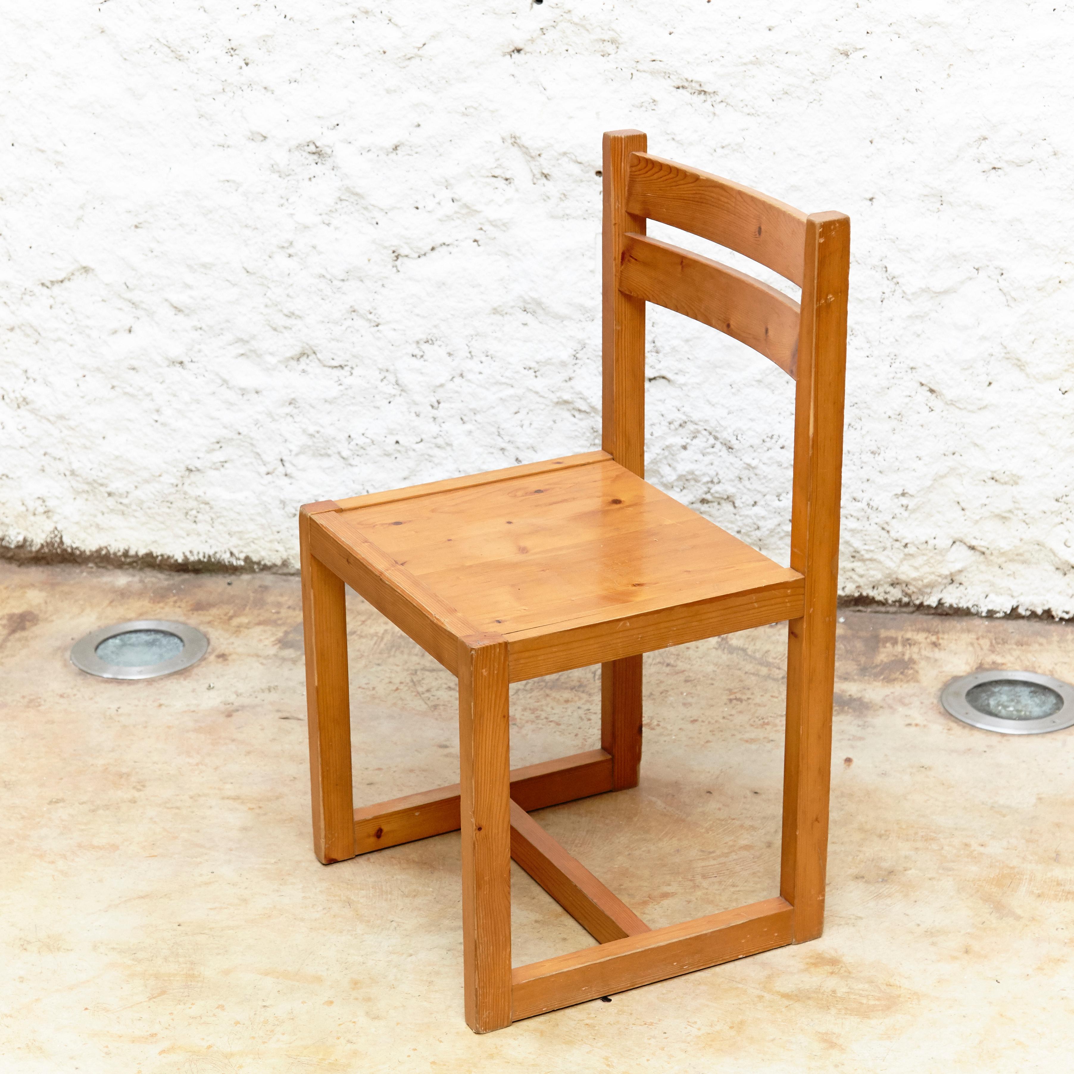 Set of Four Mid-Century Modern Racionalist Wood Chairs from France, circa 1960 1