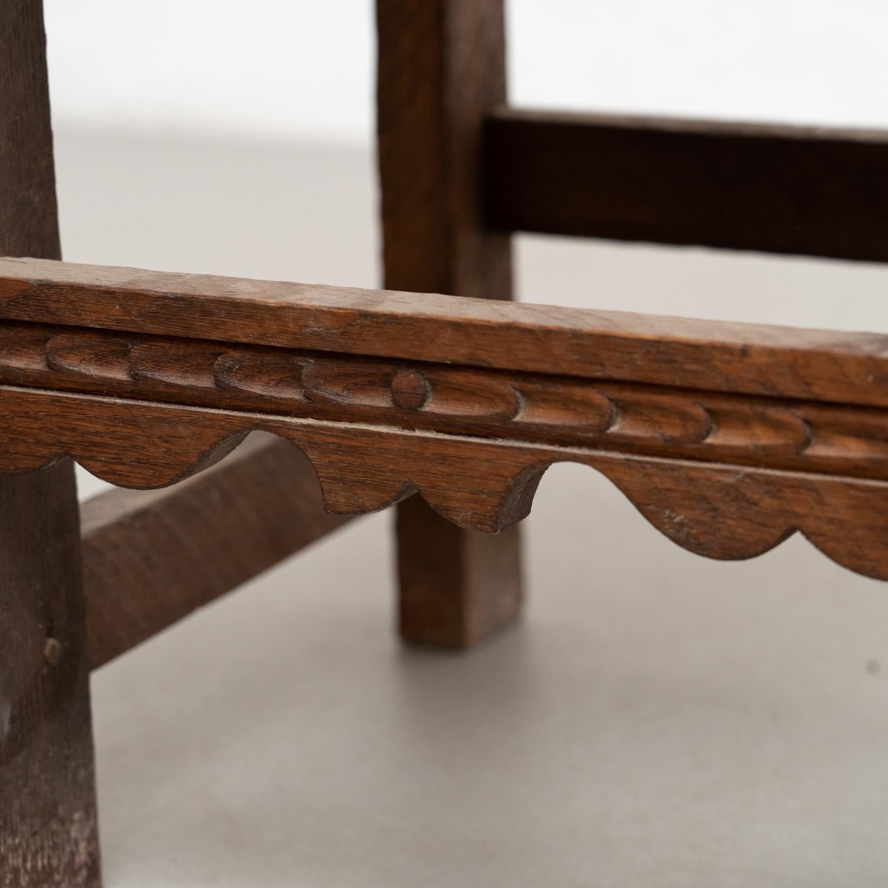Conjunto de cuatro sillas de madera racionalistas modernas de mediados de siglo, encanto rústico, hacia 1940 10