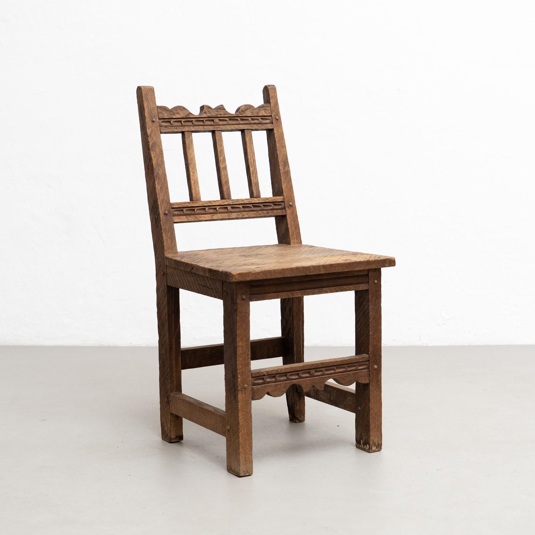 Conjunto de cuatro sillas de madera racionalistas modernas de mediados de siglo, encanto rústico, hacia 1940 en Bueno Estado en Barcelona, Barcelona