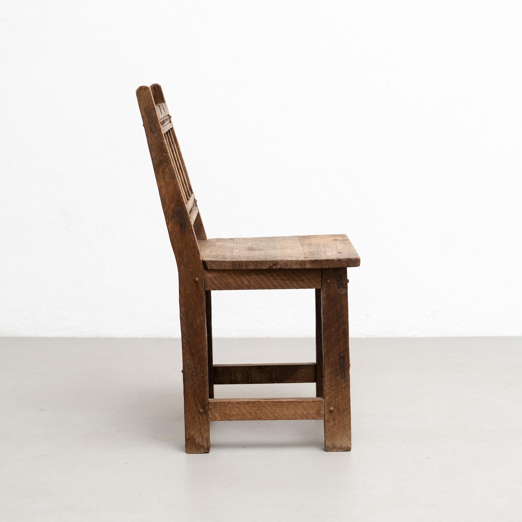 Conjunto de cuatro sillas de madera racionalistas modernas de mediados de siglo, encanto rústico, hacia 1940 mediados del siglo XX