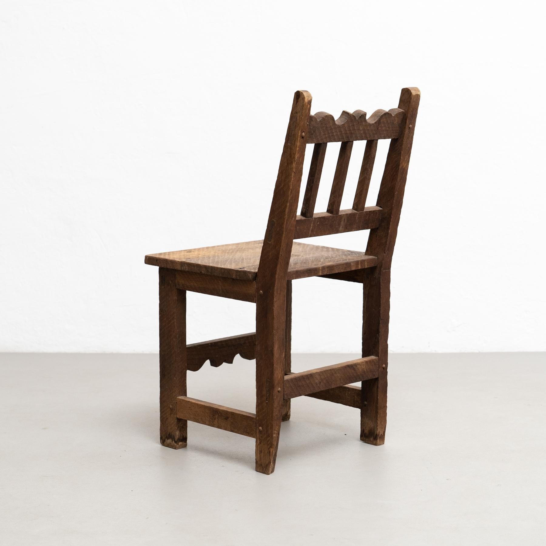 Vier rationalistische Holzstühle aus der Mitte des Jahrhunderts, rustikaler Charme, um 1940 im Angebot 2