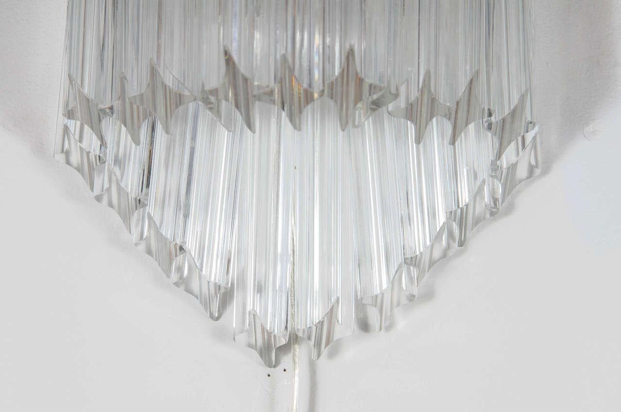 Mid-Century moderno Set di quattro lampade da camera in cristallo tagliato di Triedre, in stile modernista di metà secolo in vendita
