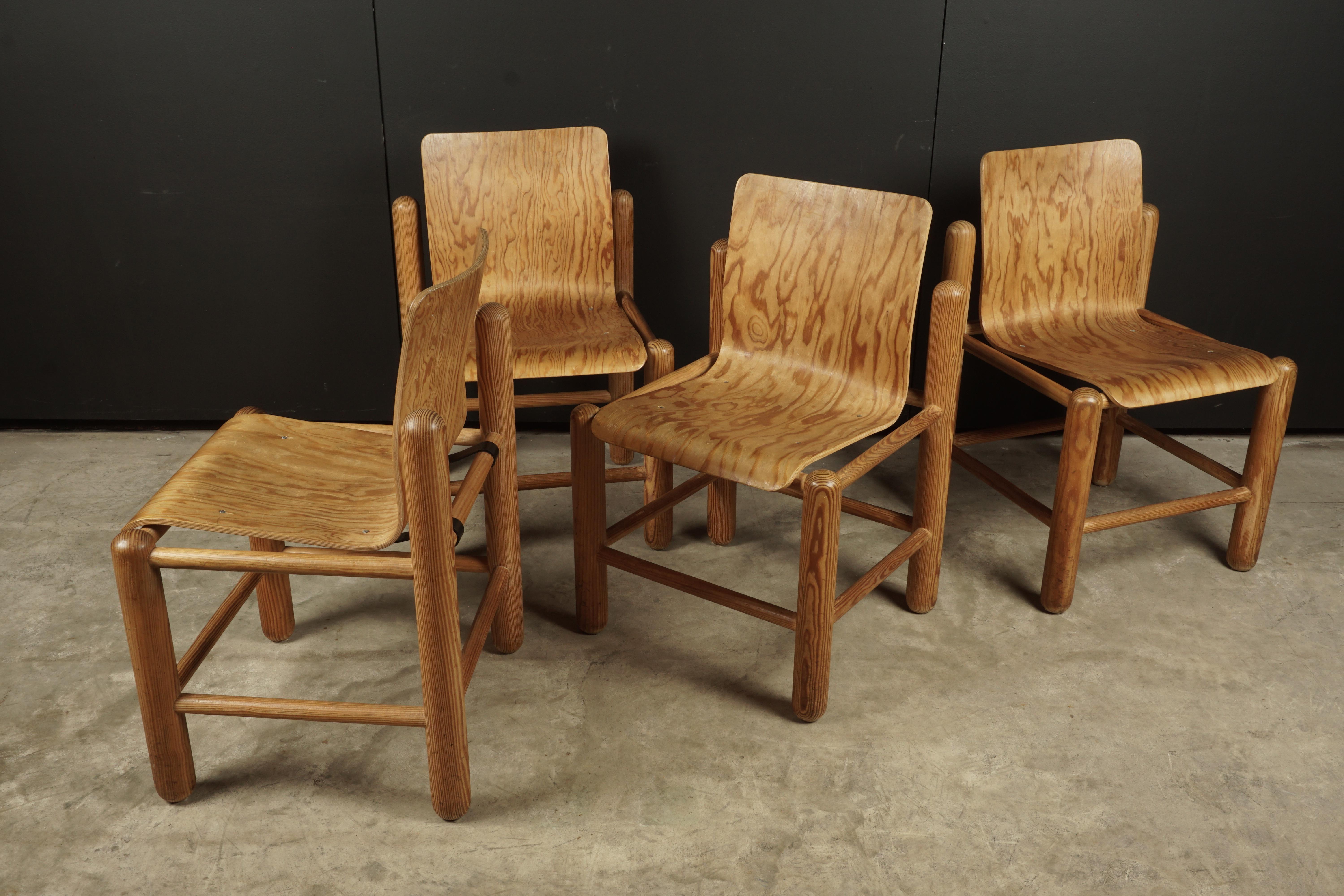 Vintage Set of Four Midcentury Pine Dining Chairs, Netherlands, circa 1970 1