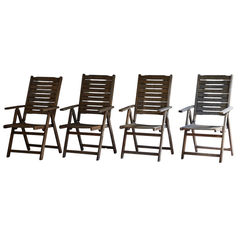 Set of Four Mid Century Reclining Garden or Patio Chairs For Sale at