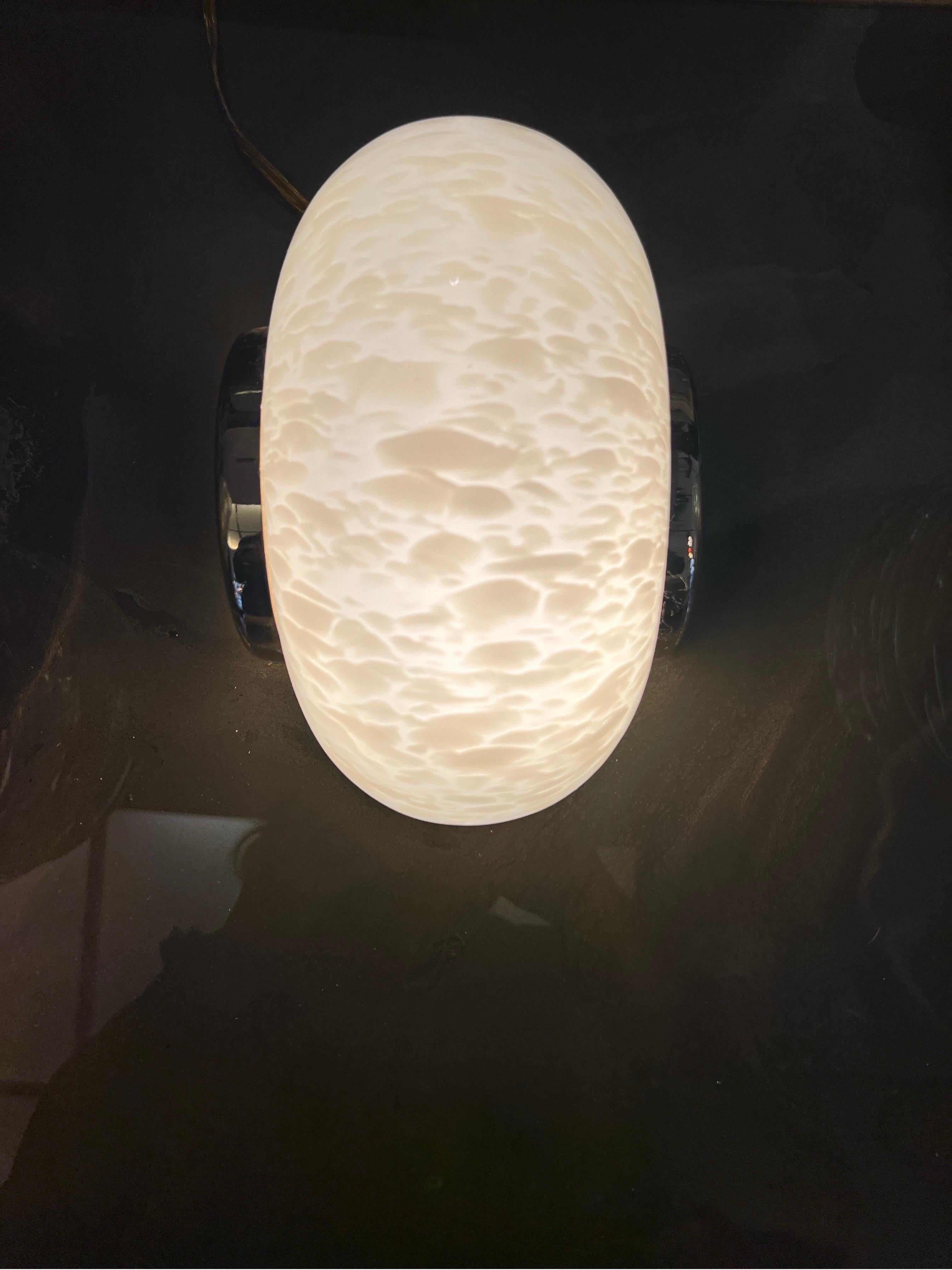 Set of Four Mid- Century Speckled Cream Murano Glass Wall Sconces, 1950 For Sale 9