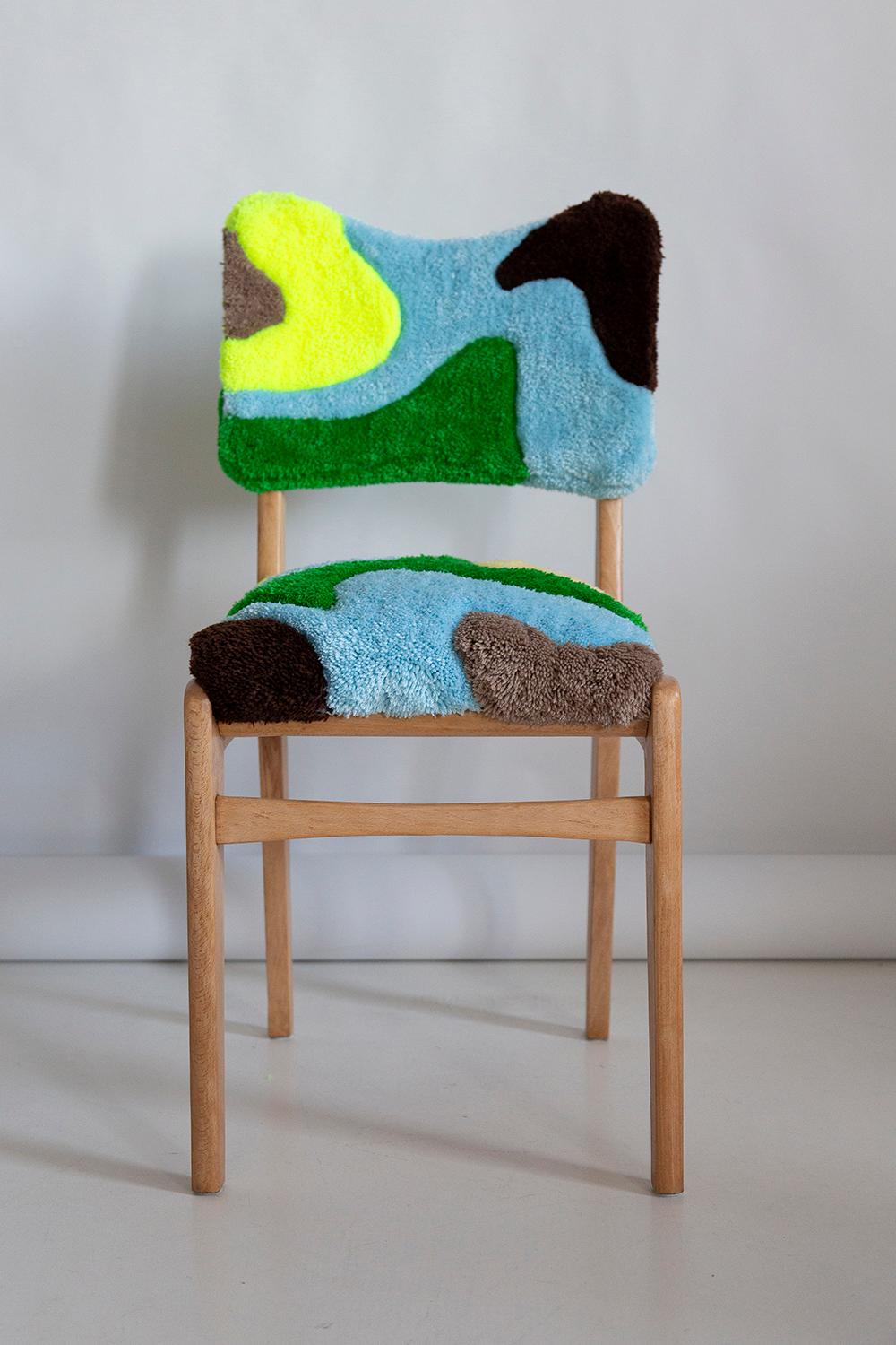 Set of Four Mid Century Tufting Chairs, Light Wood, Rajmund Halas, Poland, 1960s For Sale 6