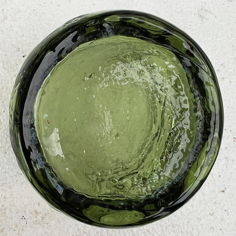 Américain Ensemble de quatre verres à jus en verre vert crinkle Vintage du milieu du siècle dernier en vente