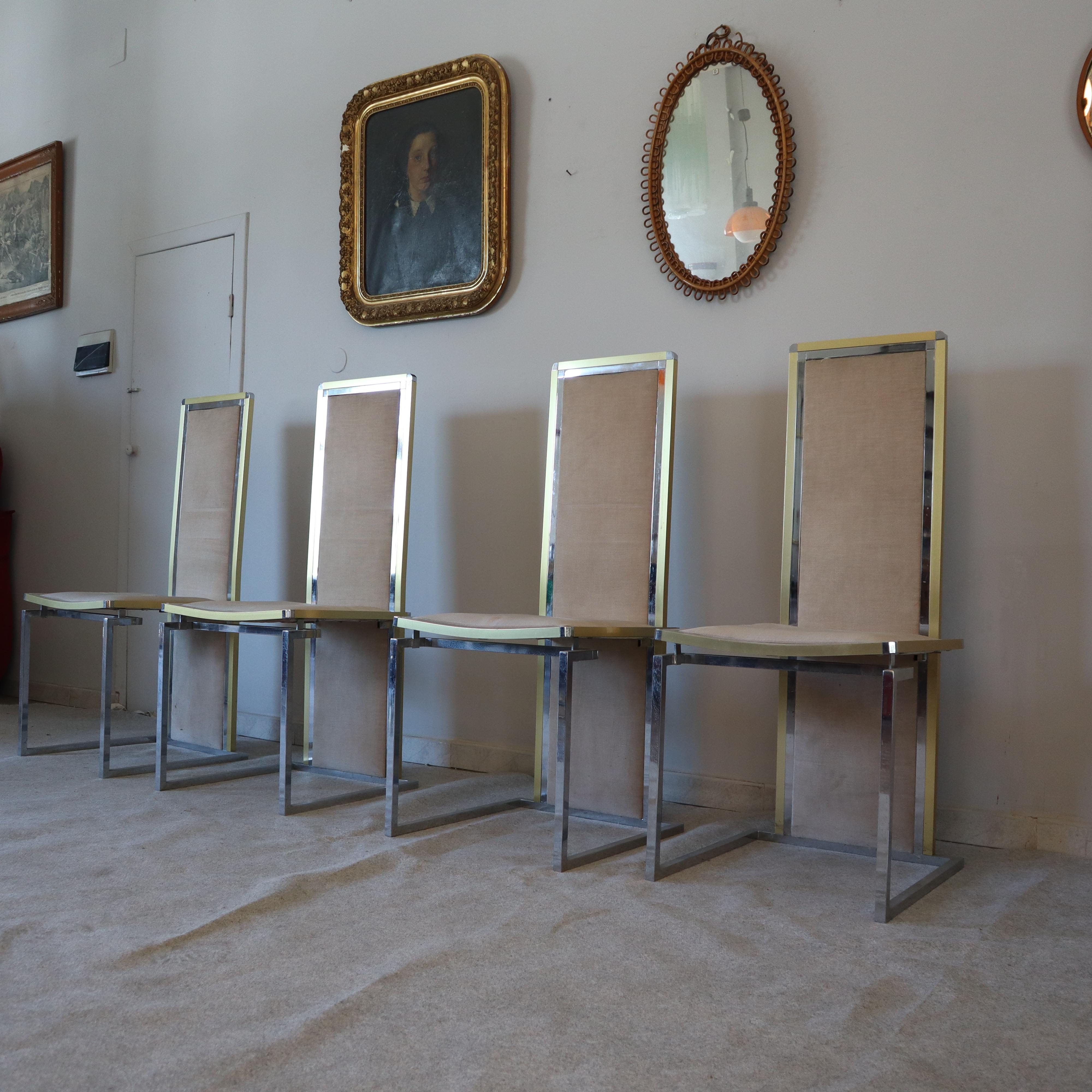 Mid-Century moderno Set di quattro sedie moderne di metà secolo in metallo e ottone di Romeo Rega, Italia, anni '70 in vendita