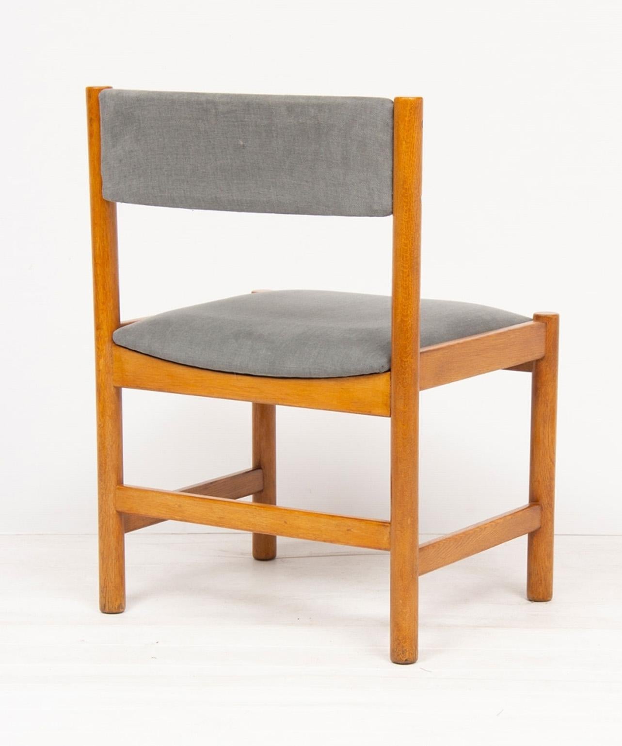 Mid-Century Modern Set of Four Midcentury Danish Oak Dining Chairs by Borge Mogensen