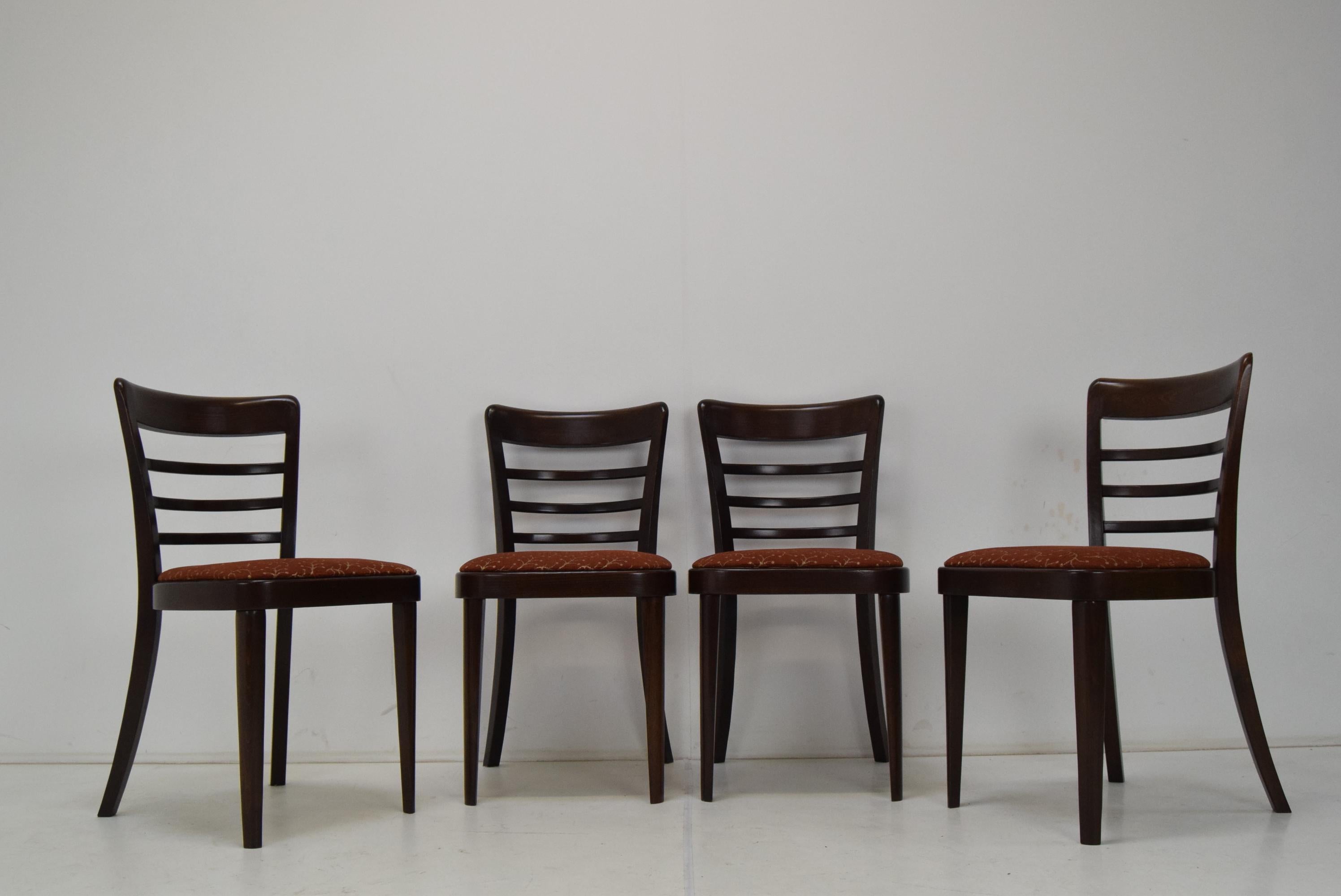 Mid-Century Modern Set of Four Midcentury Dining Chairs Ton, 1950s For Sale