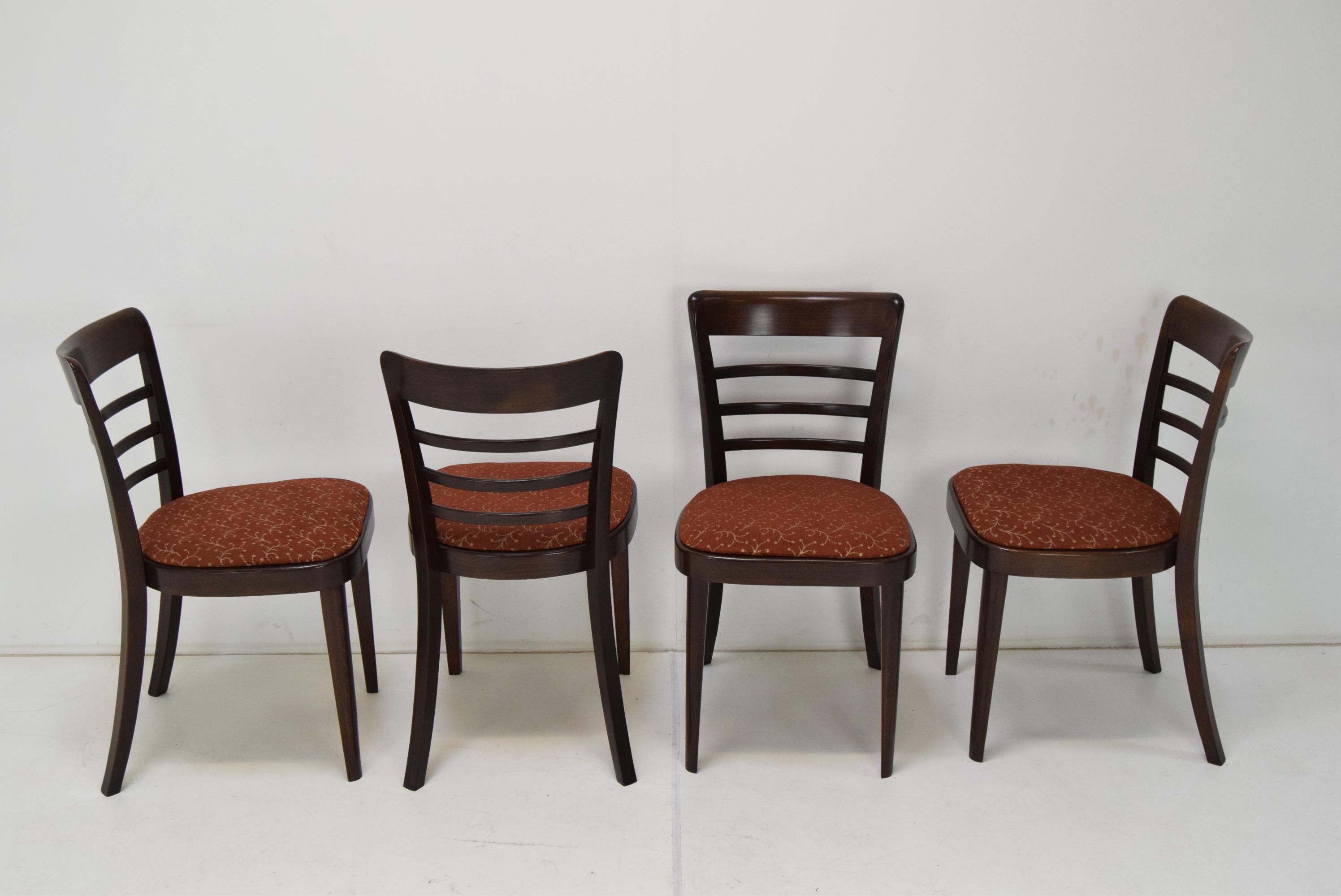 Set of Four Midcentury Dining Chairs Ton, 1950s For Sale 2