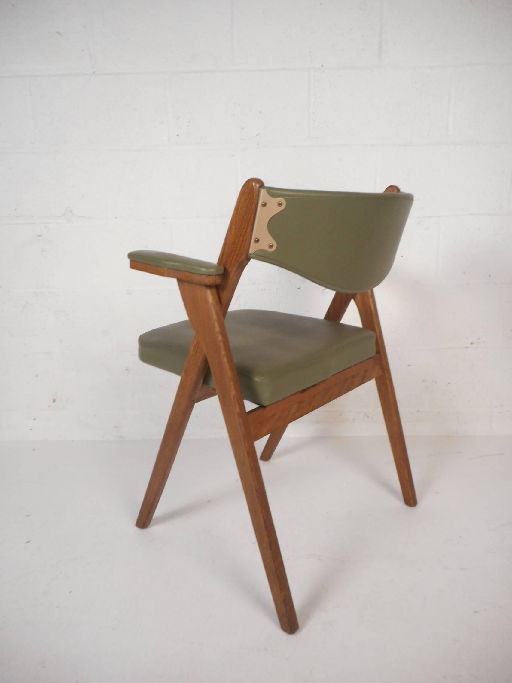norquist coronet folding chair