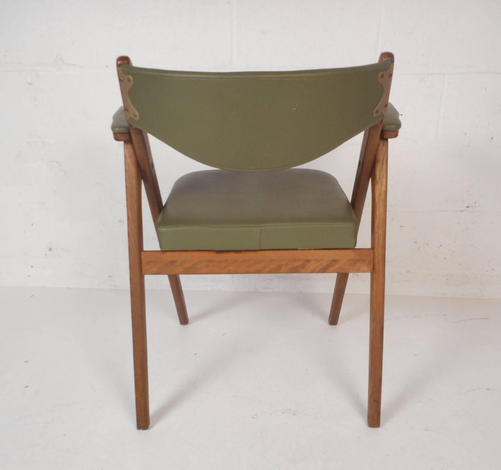 Mid-Century Modern Set of Four Midcentury Folding Coronet Chairs by Norquist Products